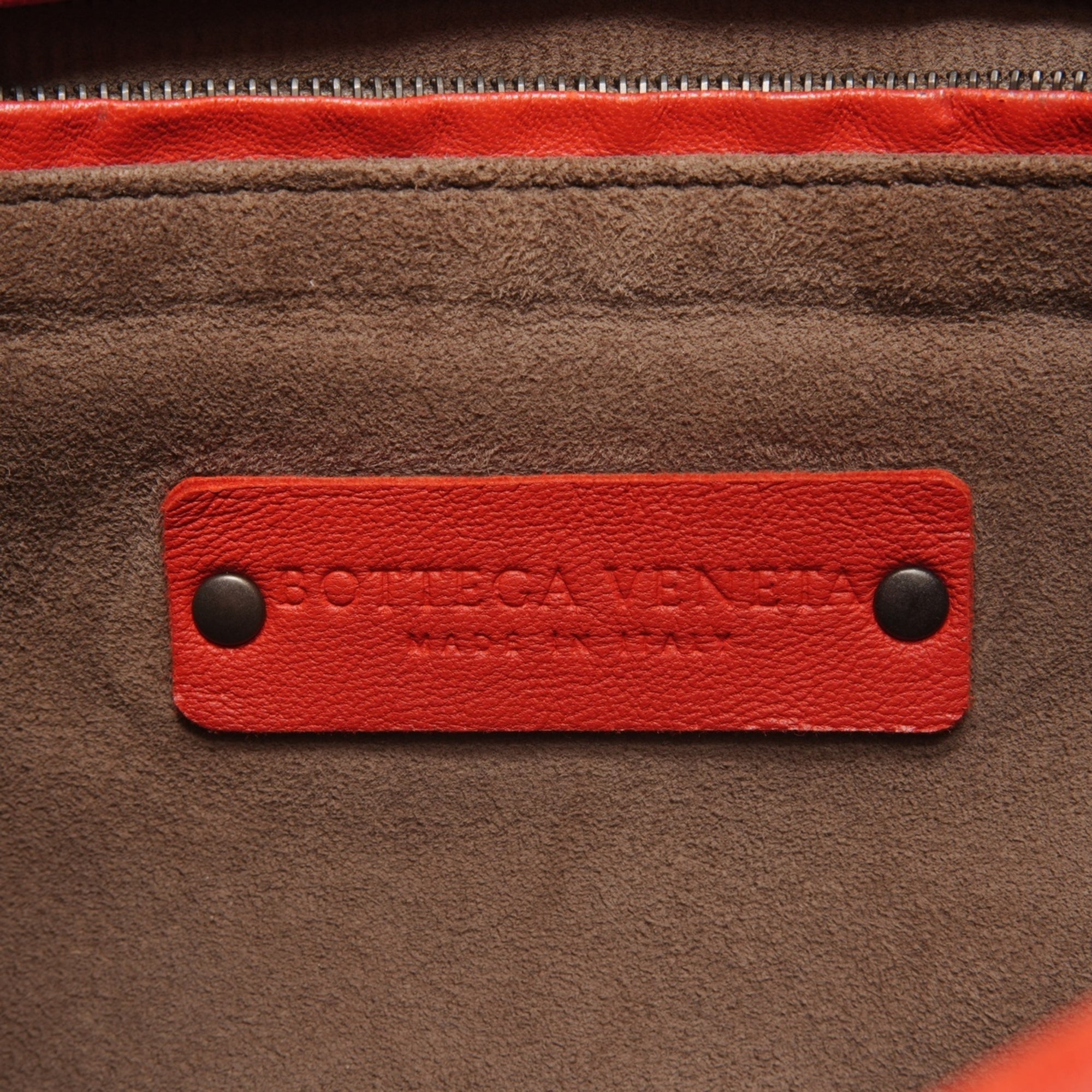 Bottega Veneta Red Color Intrecciato Handbag (Pre-Owned)