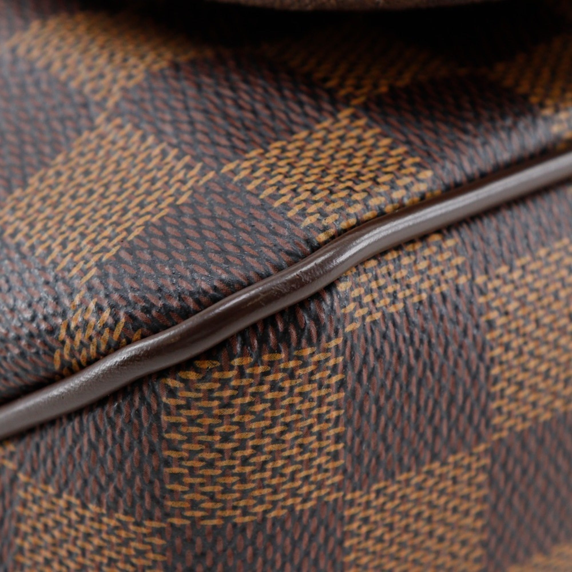 Louis Vuitton Brown Damier Canvas Shoulder Bag (Pre-Owned)