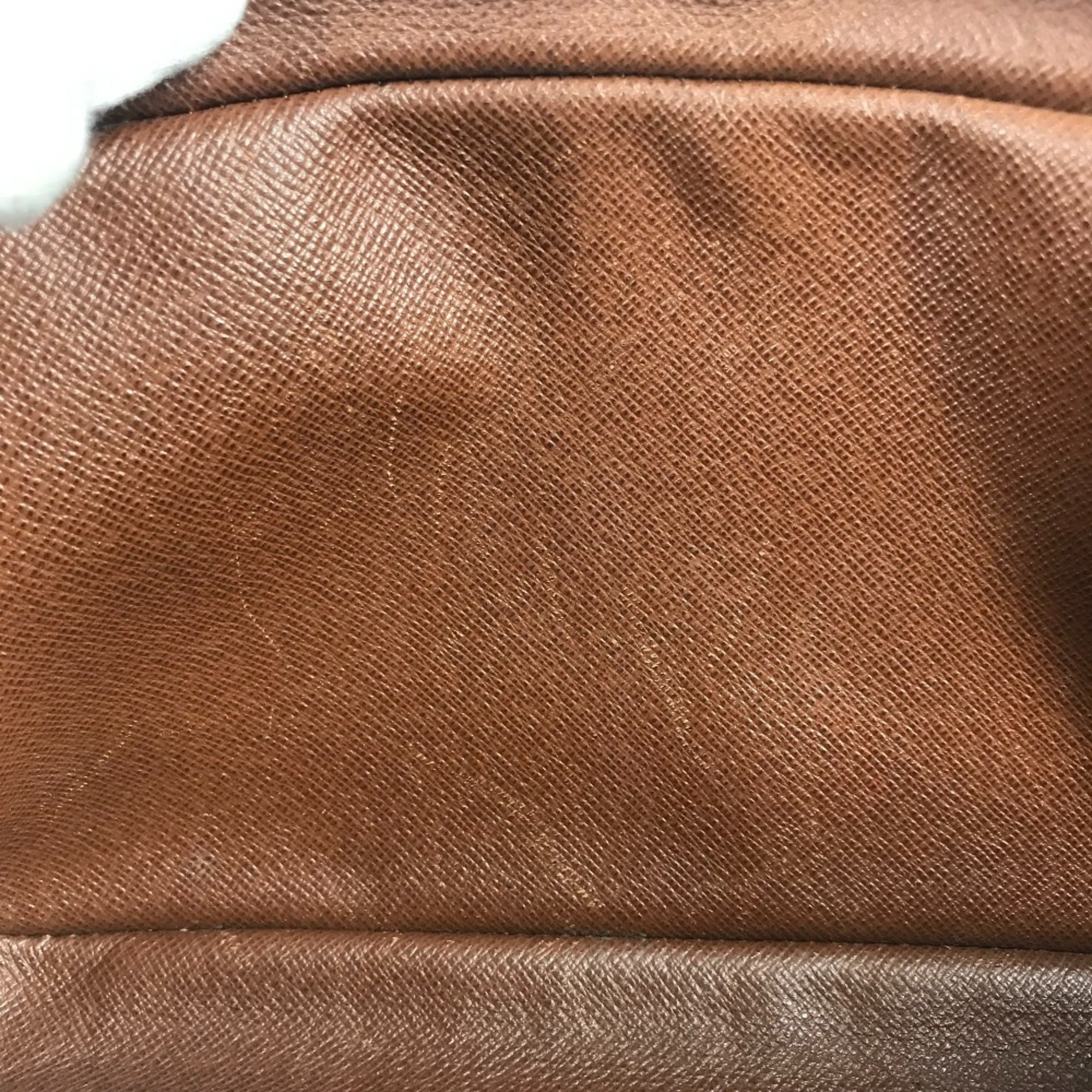 Louis Vuitton Brown Monogram Canvas Pochette Shoulder Bag (Pre-Owned)