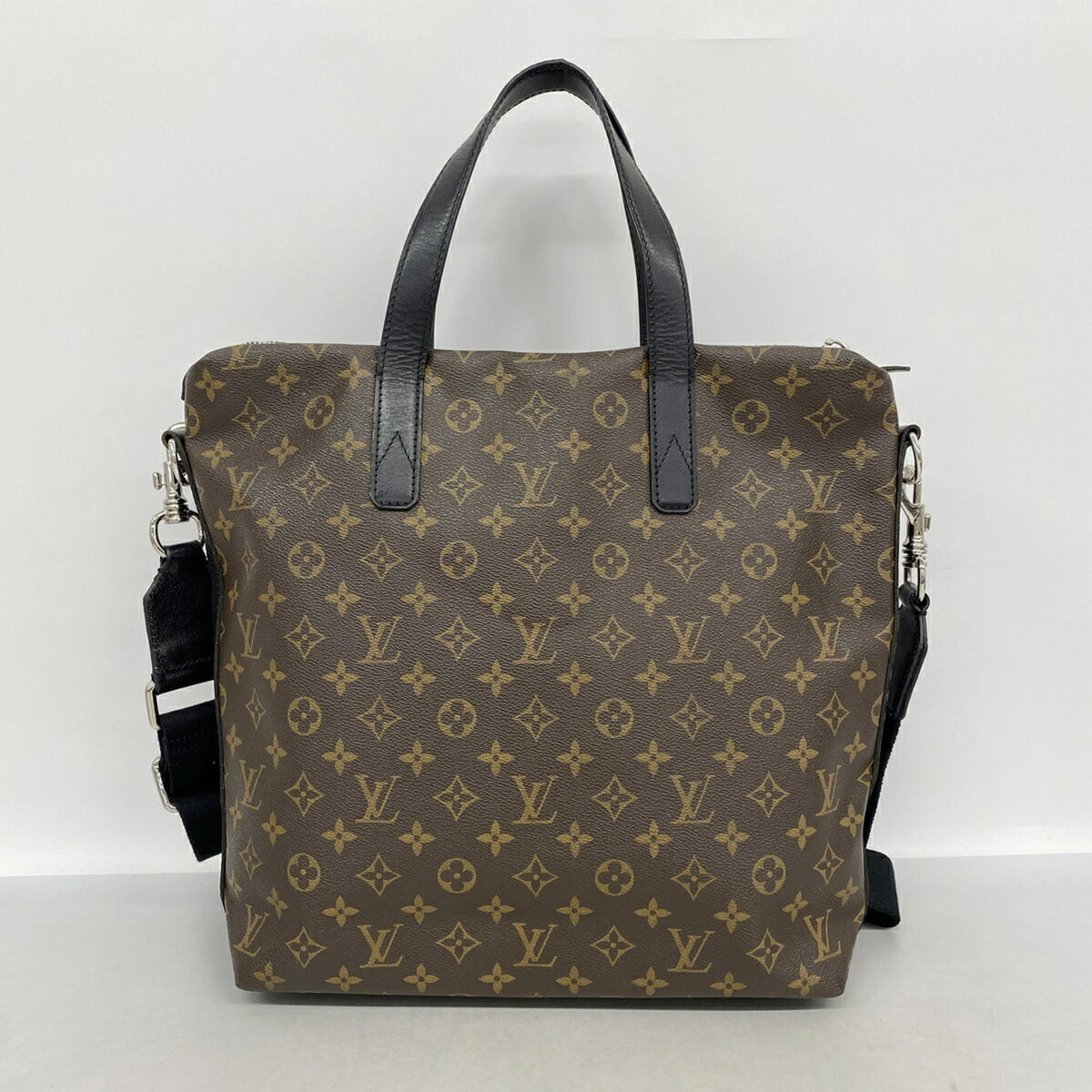 Louis Vuitton Black Brown Tote Bag (Pre-Owned)