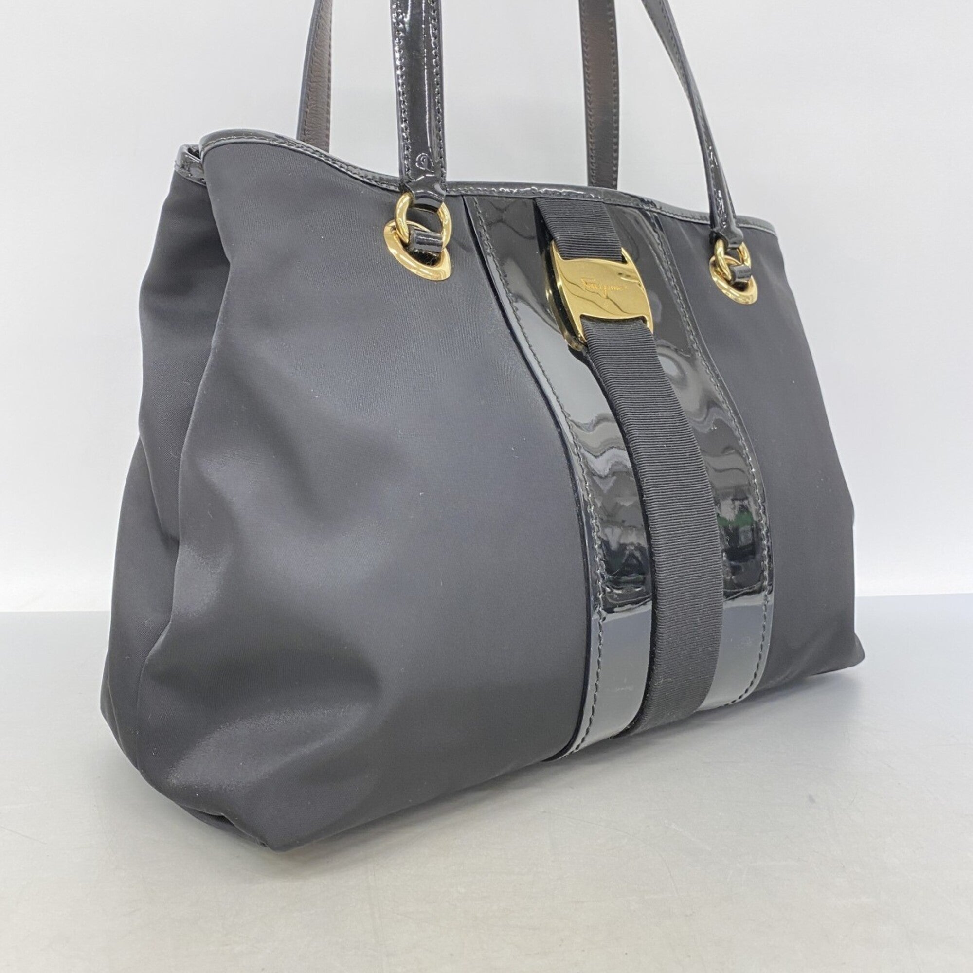 Salvatore Ferragamo Black Nylon Tote Bag (Pre-Owned)