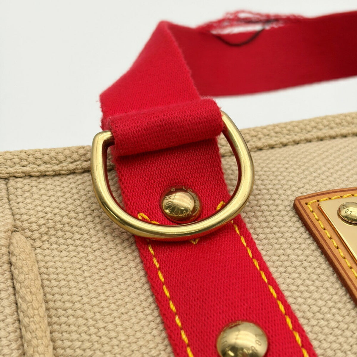 Louis Vuitton Antigua Beige Red Color Canvas Tote Bag (Pre-Owned)
