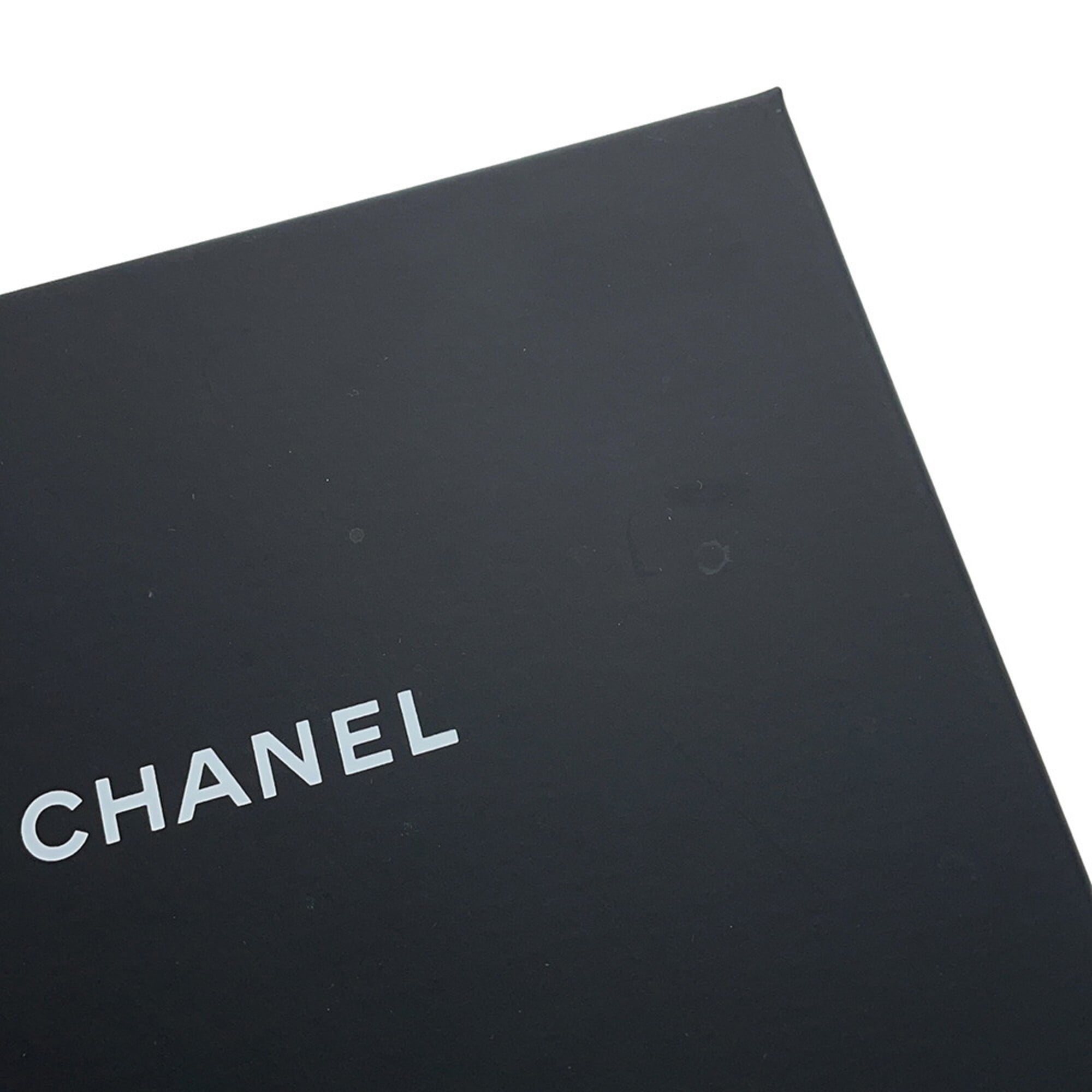 Chanel Black Grained Calfskin Coin Purse/Coin Case (Pre-Owned)
