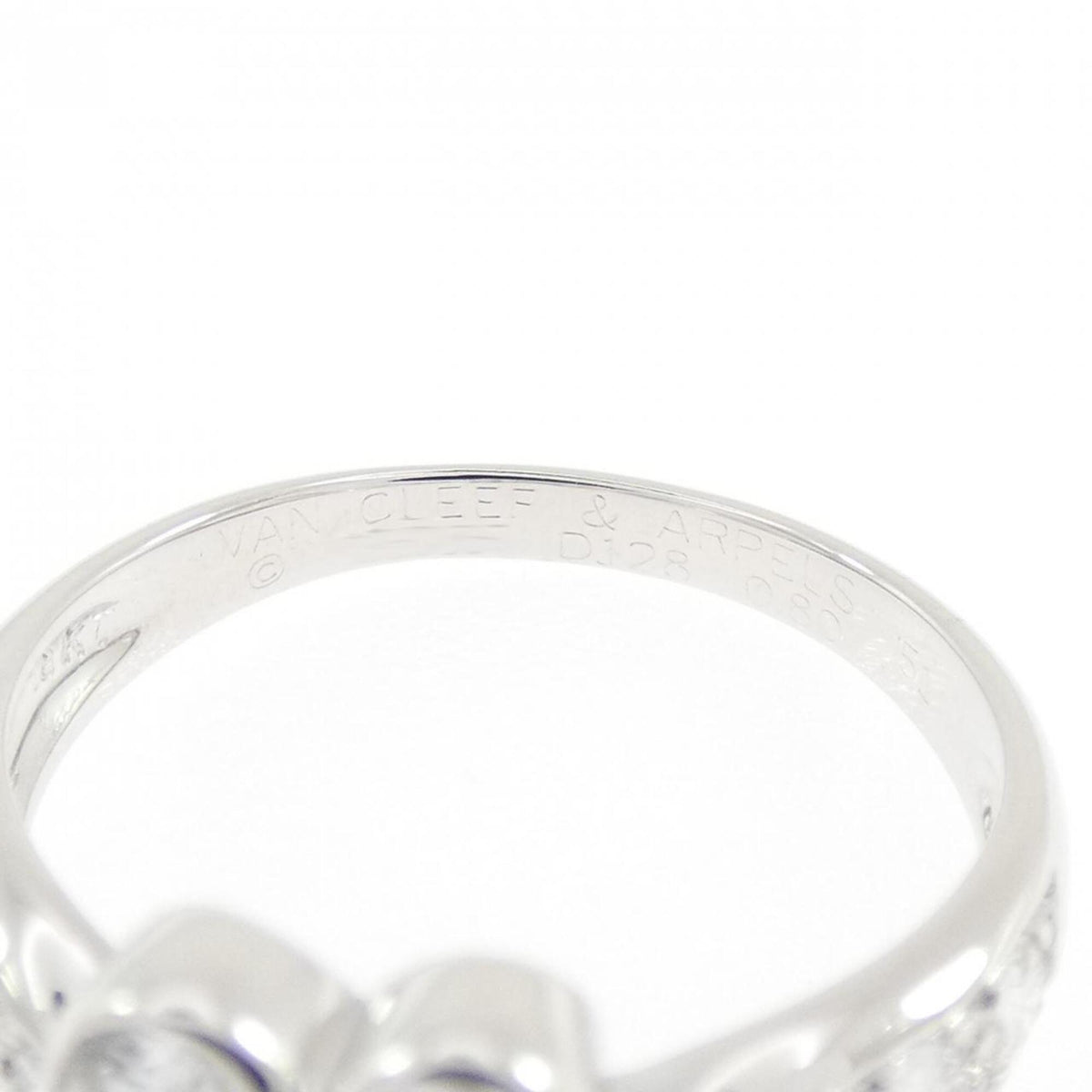 Van Cleef & Arpels White Gold (18K) Band Ring (Pre-Owned)