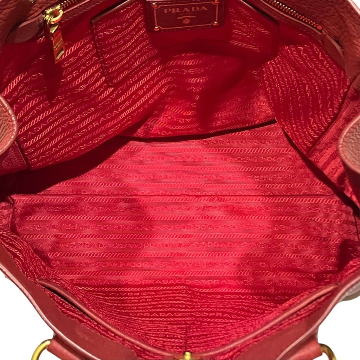 Prada Red Color Leather Tote Bag (Pre-Owned)