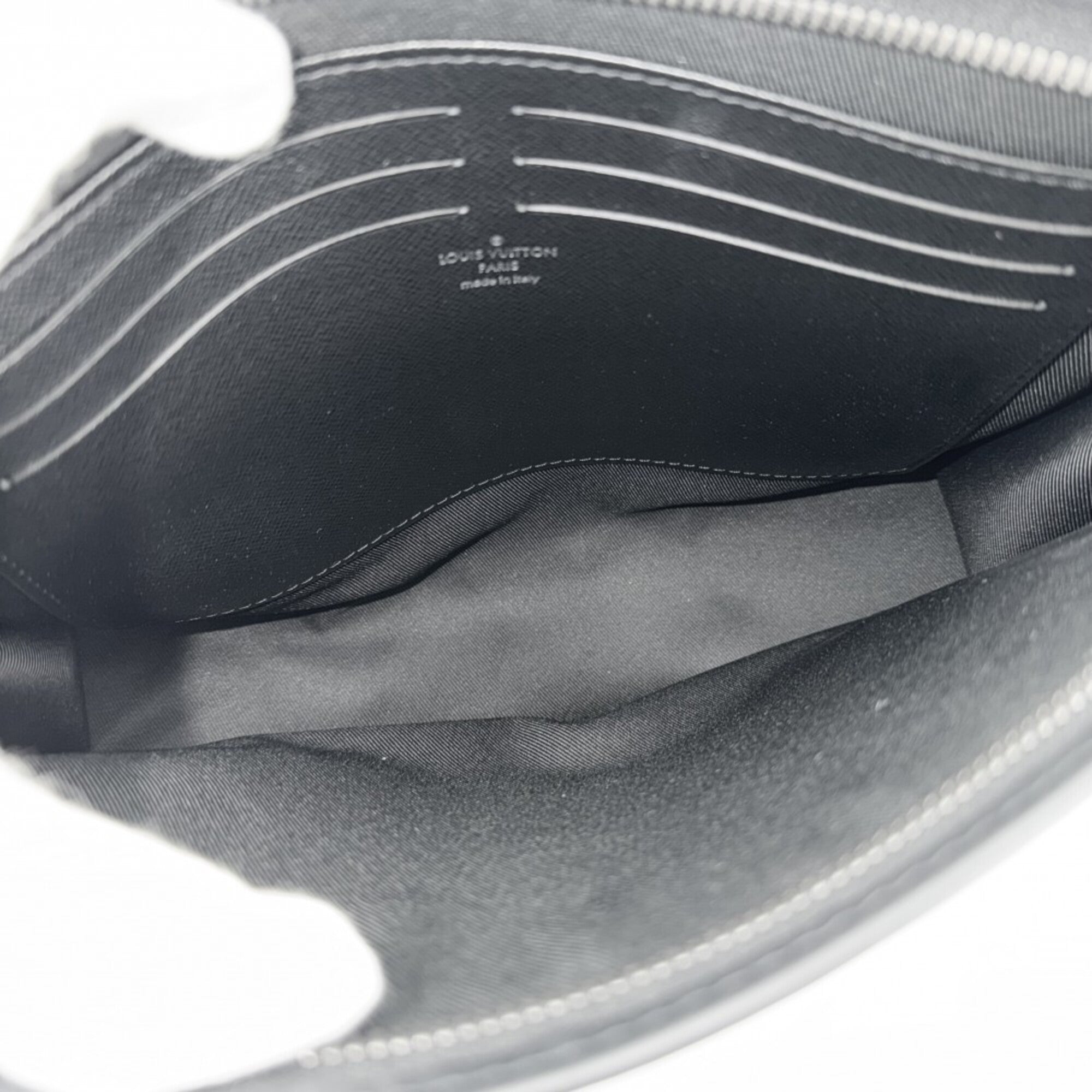 Louis Vuitton Black Monogram Eclipse Clutch Bag (Pre-Owned)