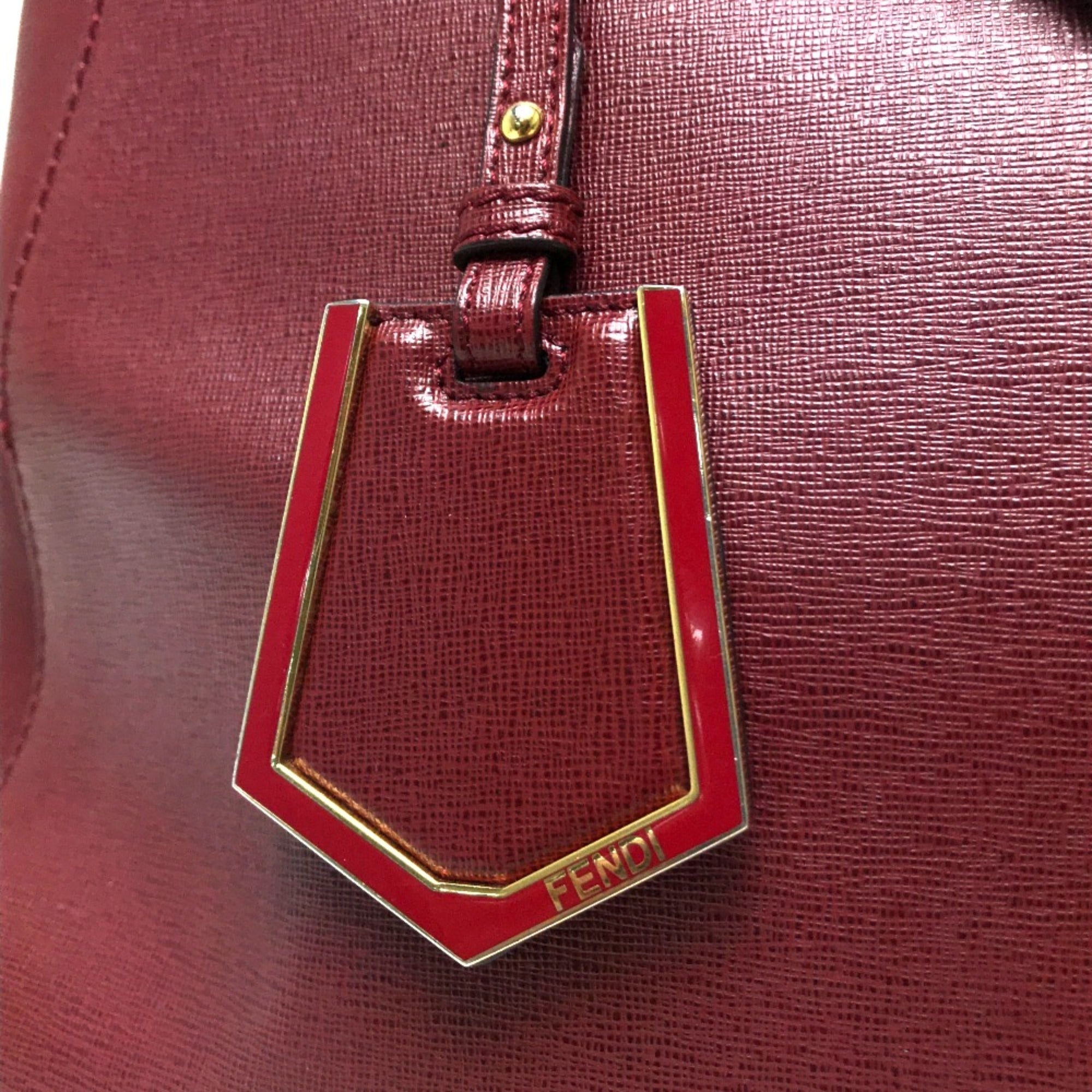 Fendi Red Leather Handbag (Pre-Owned)