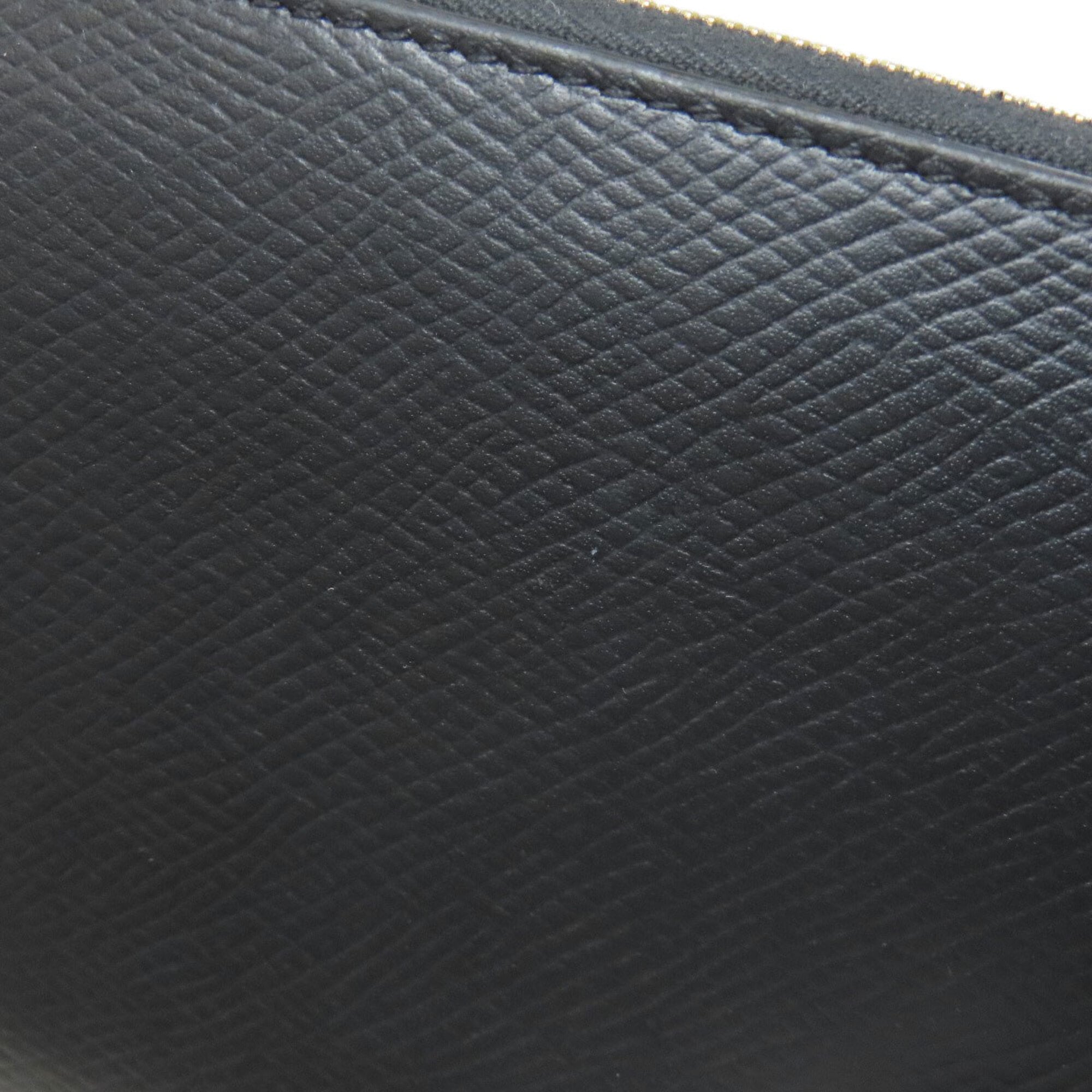 Celine Black Leather Long Wallet (Bi-Fold) (Pre-Owned)