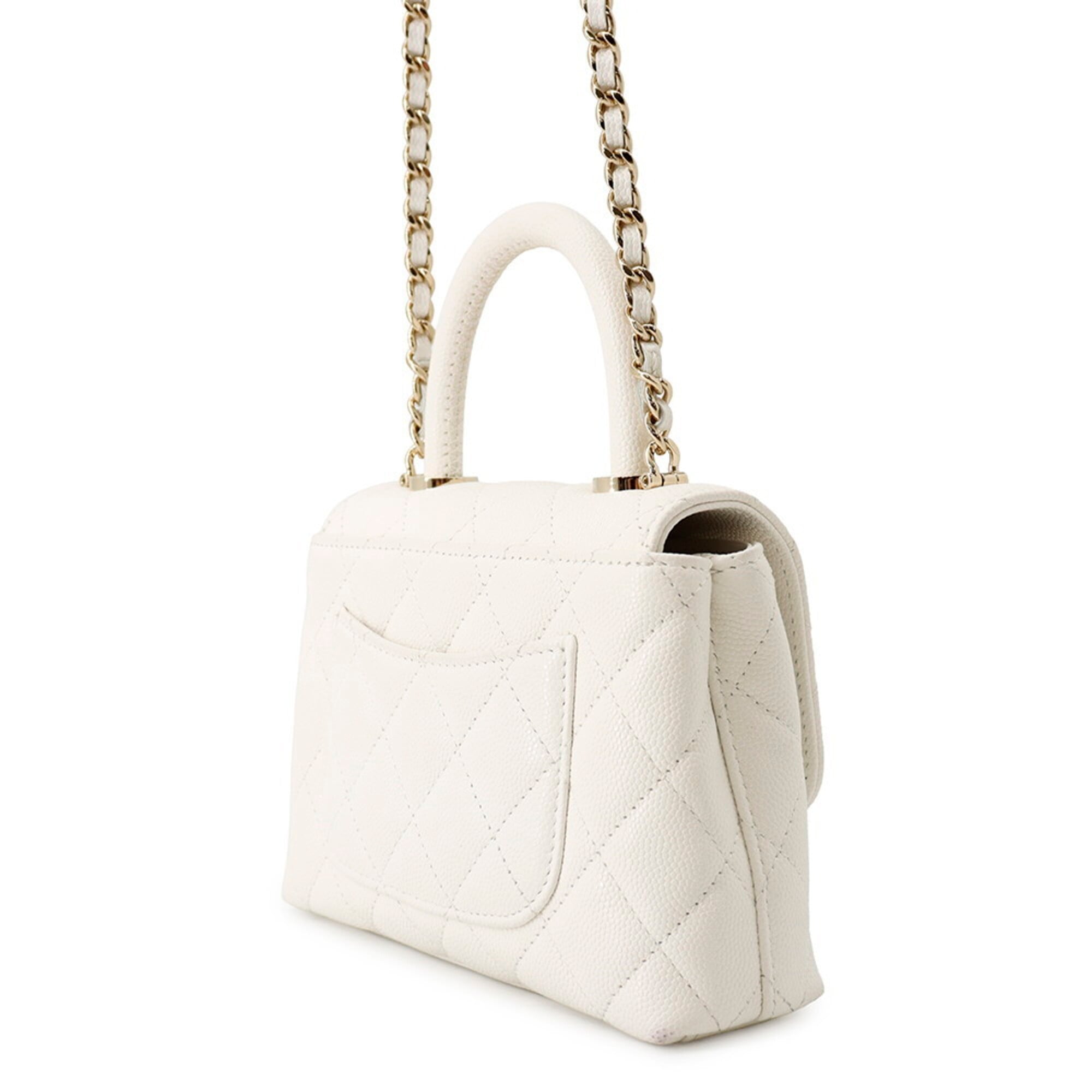 Chanel Matelasse White Grained Calfskin Handbag (Pre-Owned)
