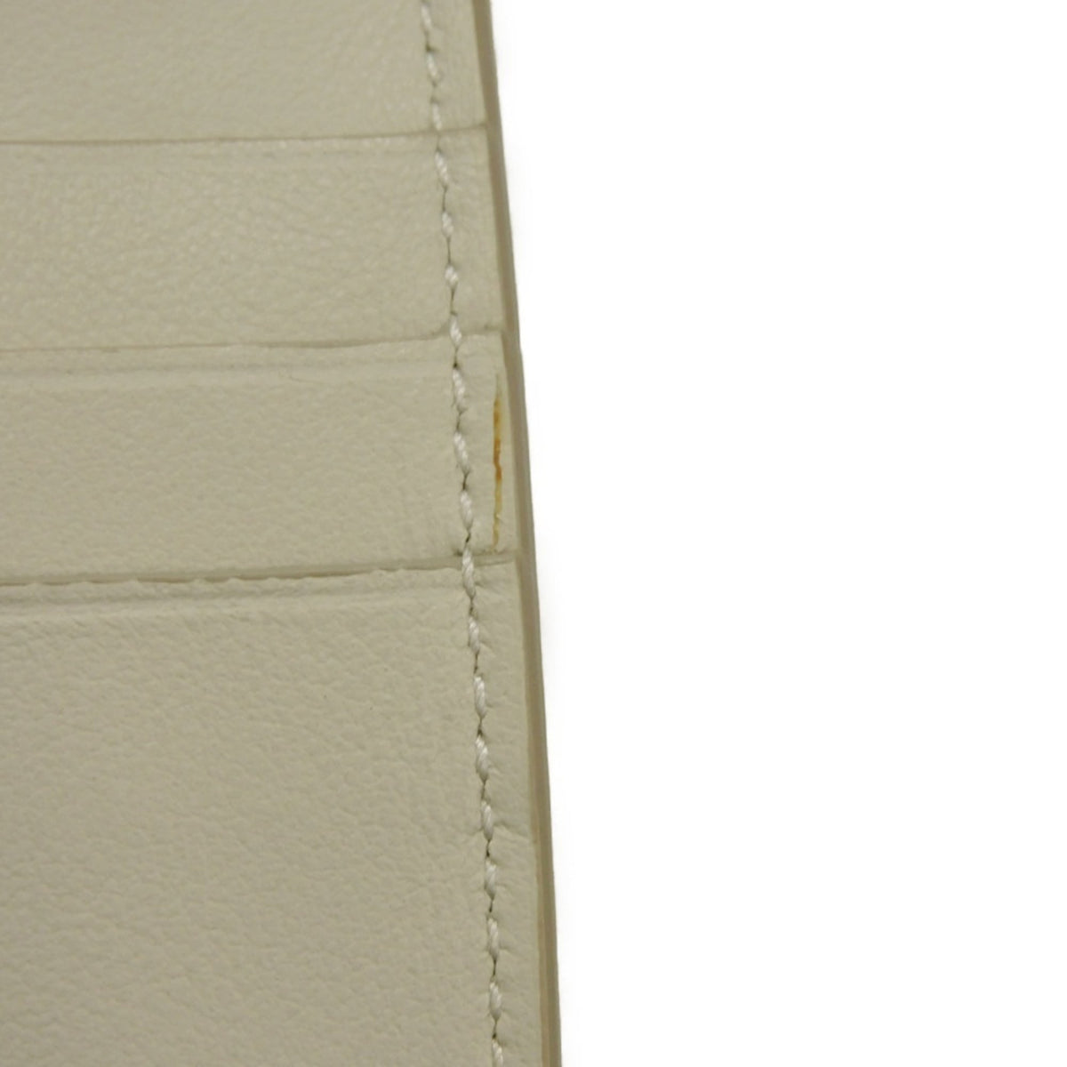Bottega Veneta Ivory White Leather Wallet (Tri-Fold) (Pre-Owned)