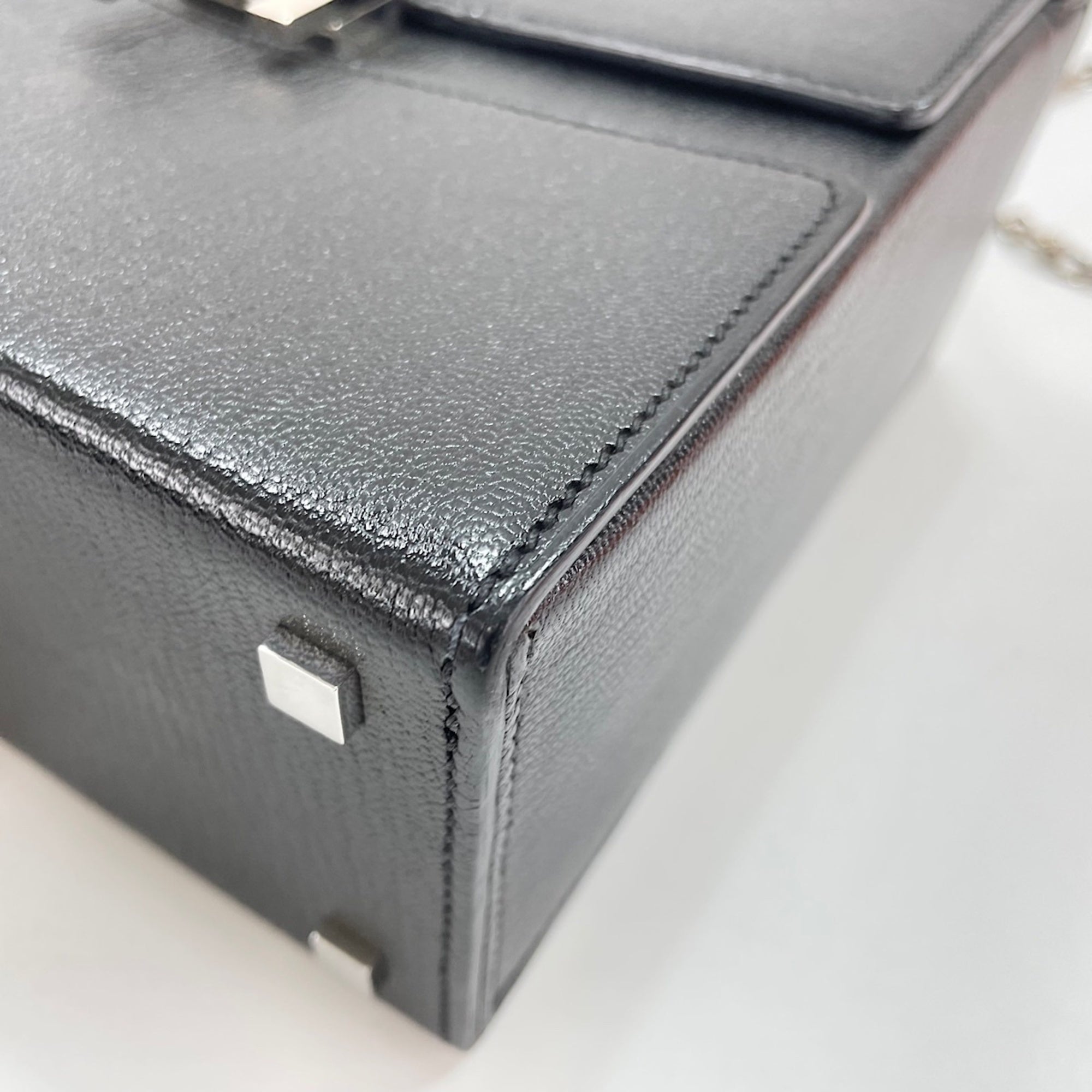 Hermes Black Chevre Leather Shoulder Bag (Pre-Owned)