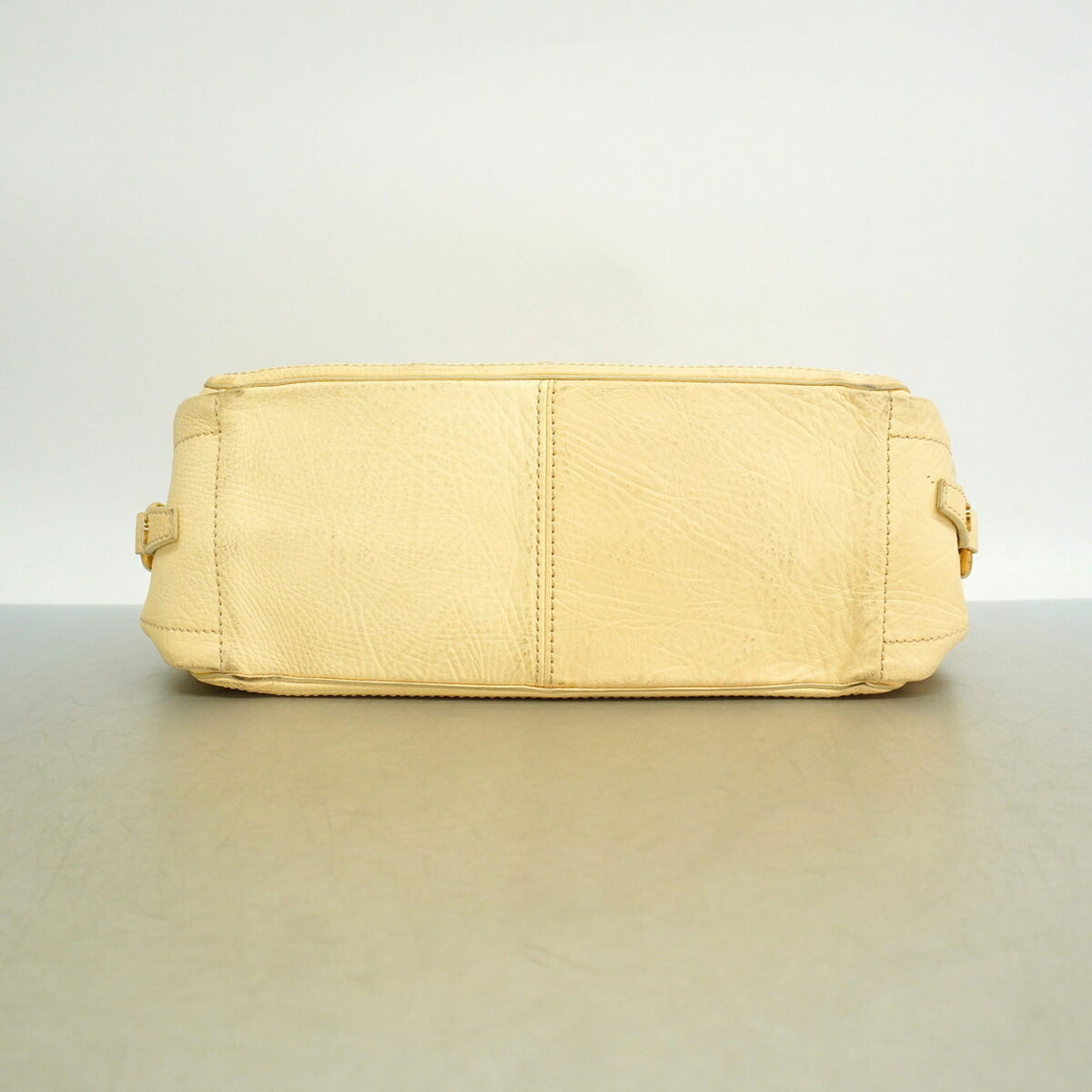 Celine Cream Leather Handbag (Pre-Owned)