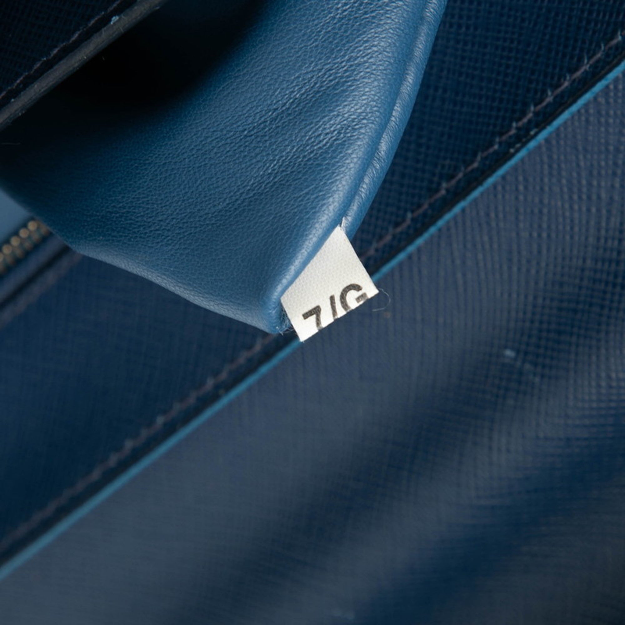 Prada Blue Leather Handbag Shoulder Bag (Pre-Owned)