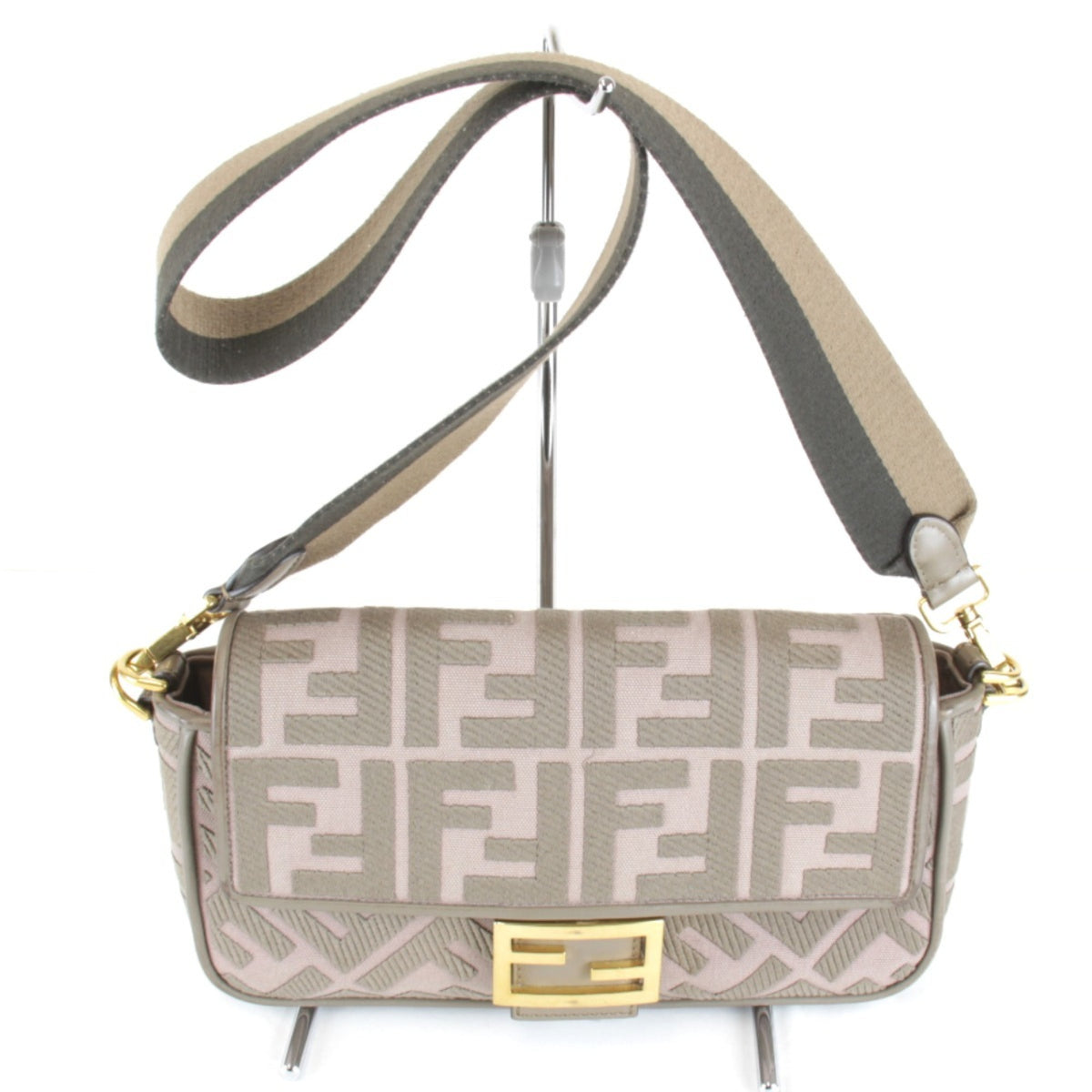 Fendi Pink Canvas Shoulder Bag (Pre-Owned)