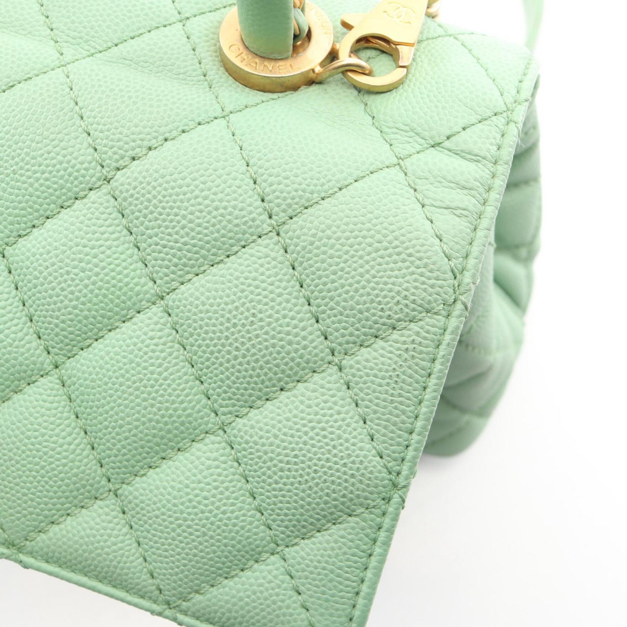 Chanel Green Grained Calfskin Handbag (Pre-Owned)