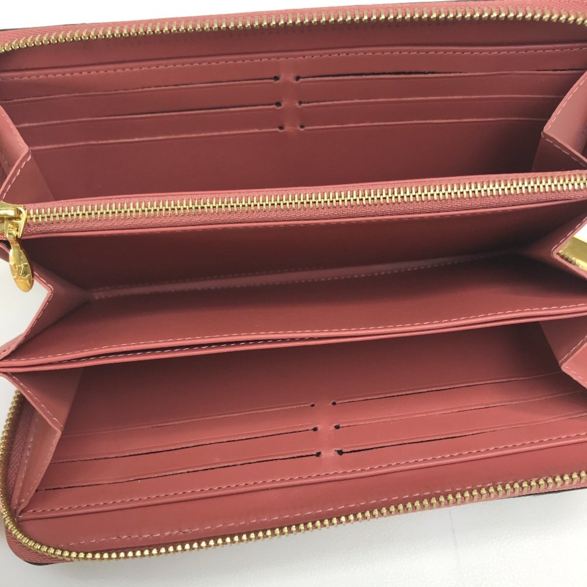 Louis Vuitton Monogram Monogram Pink Beige Monogram Patent Leather Long Wallet (Bi-Fold) (Pre-Owned)