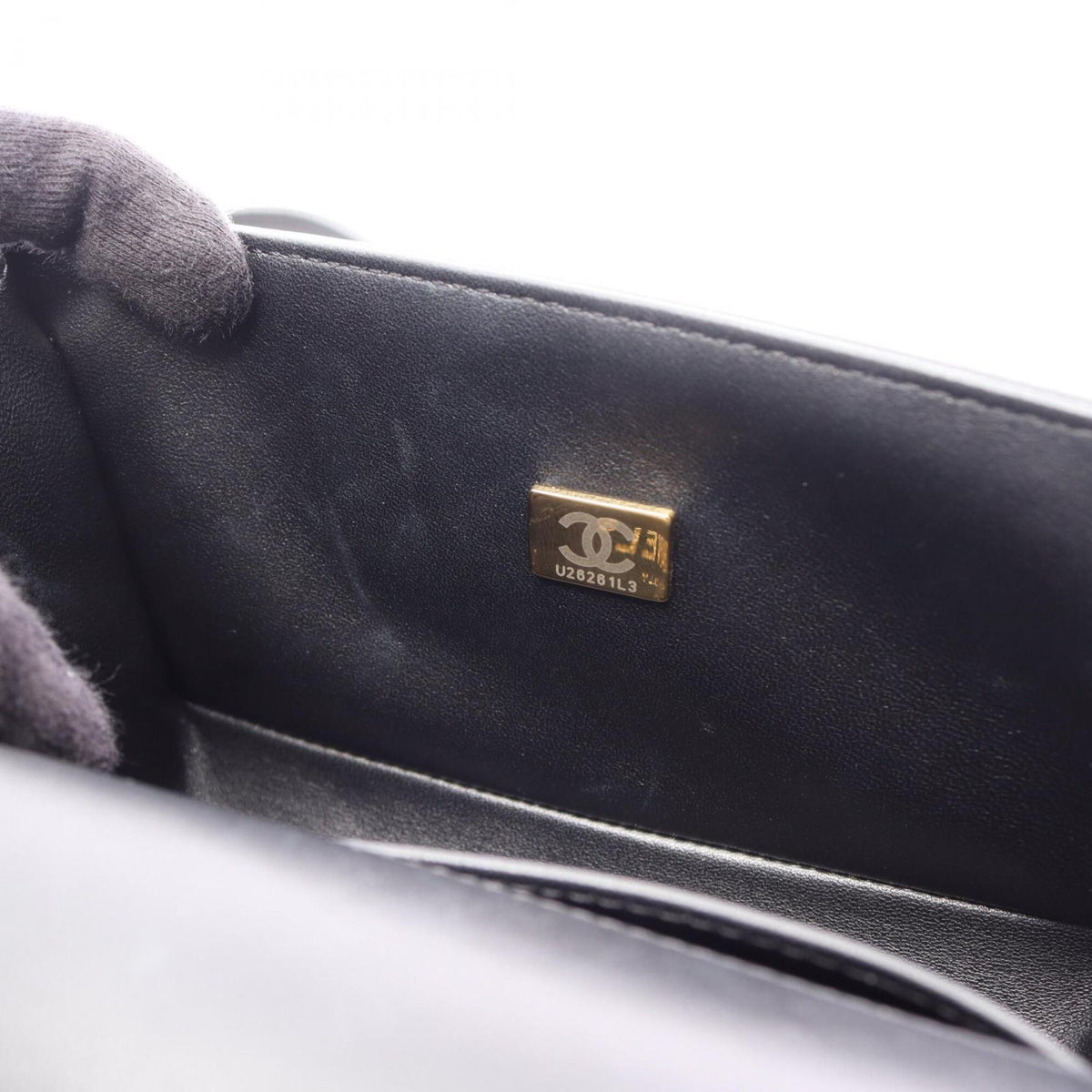 Chanel Black Leather Handbag Shoulder Bag (Pre-Owned)