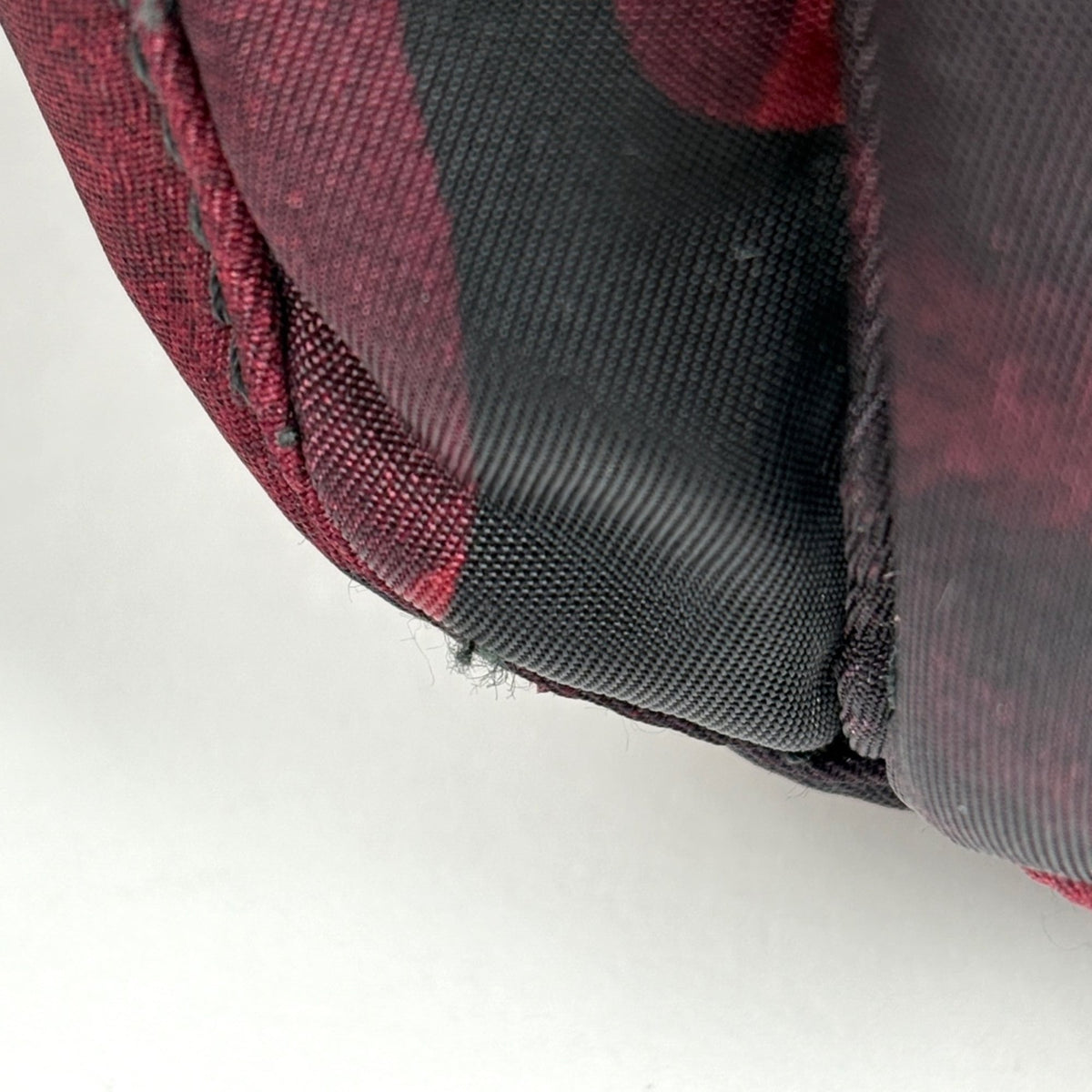 Prada Black Red Color Nylon Leather Shoulder Bag (Pre-Owned)