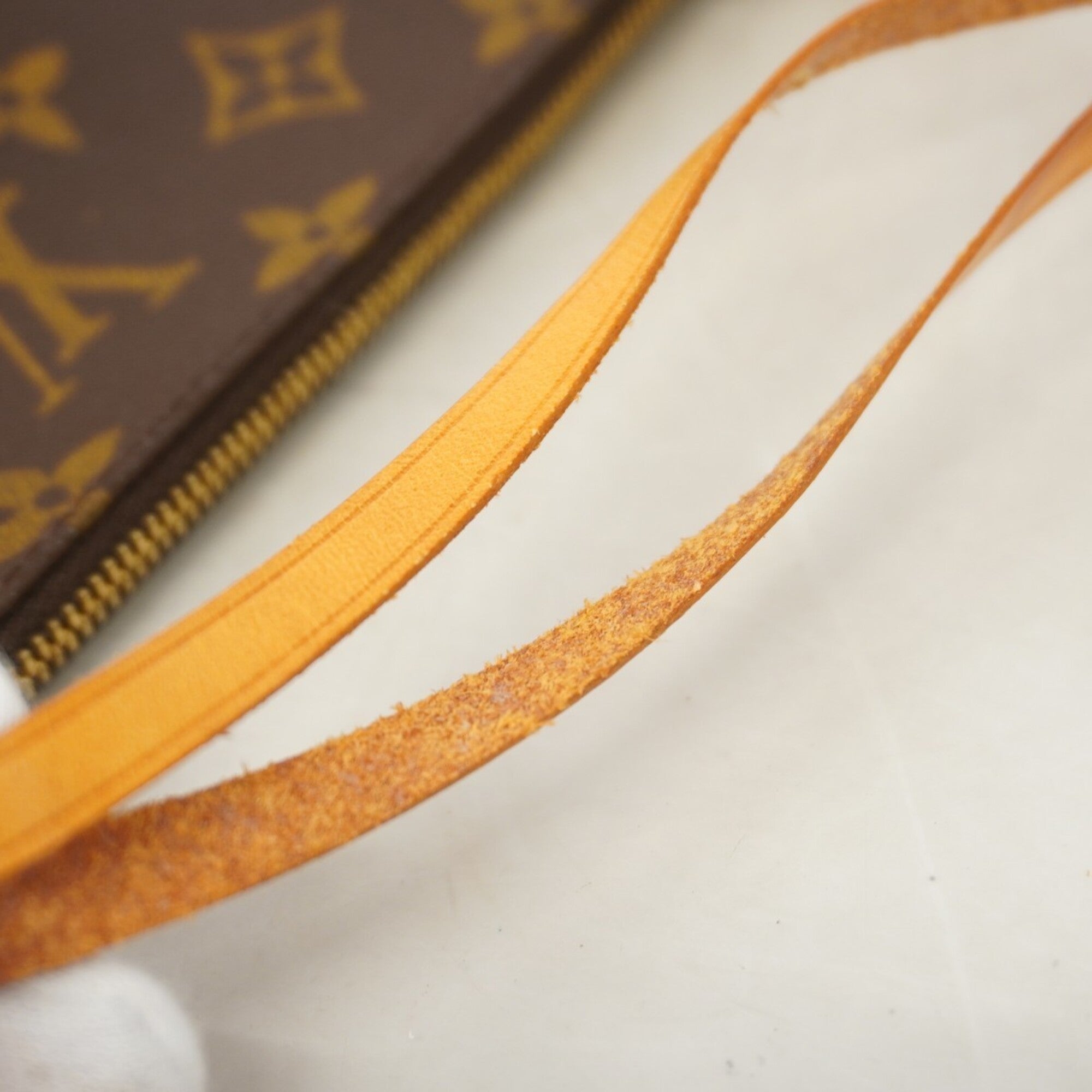 Louis Vuitton Brown Pouch (Pre-Owned)