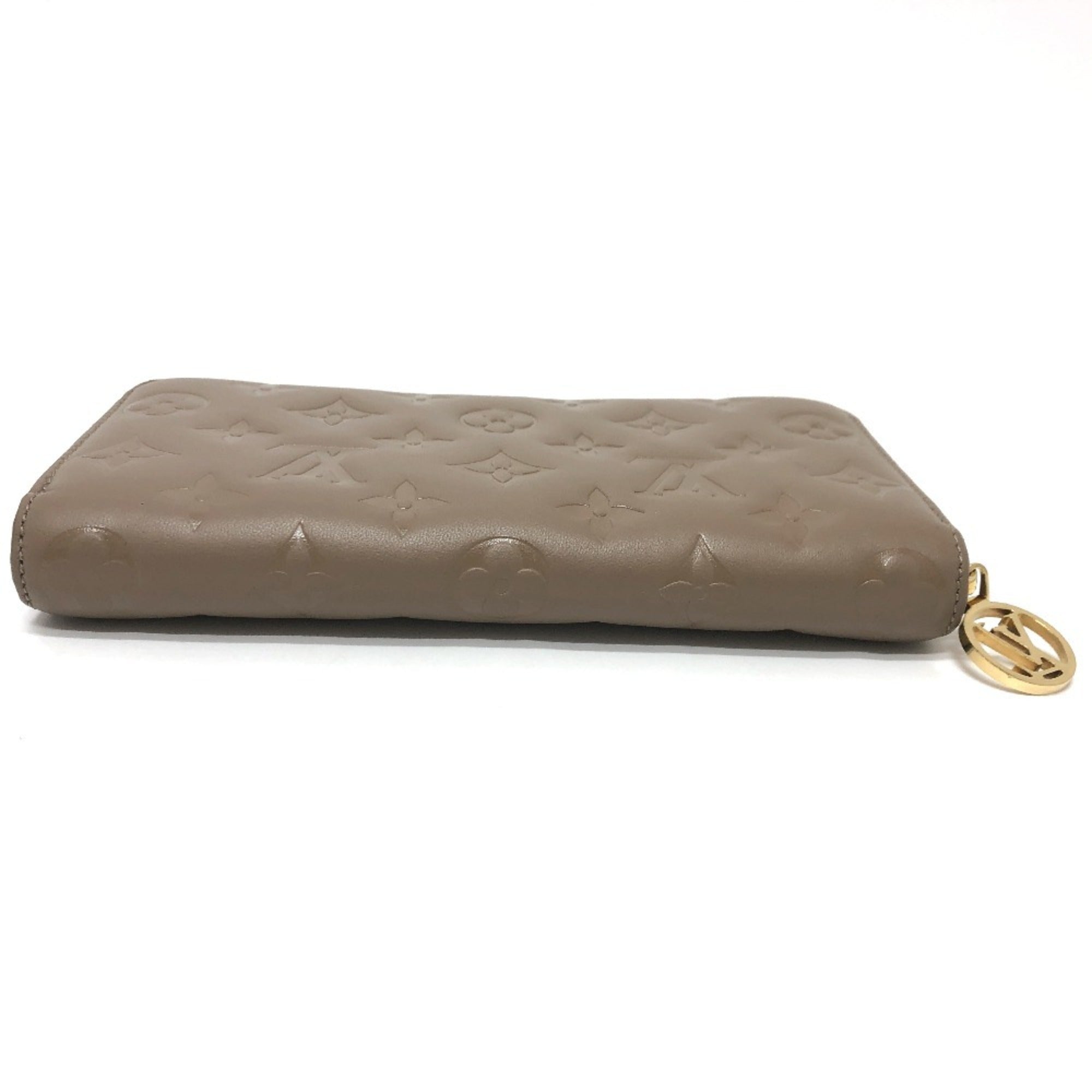 Louis Vuitton Beige Leather Long Wallet (Bi-Fold) (Pre-Owned)