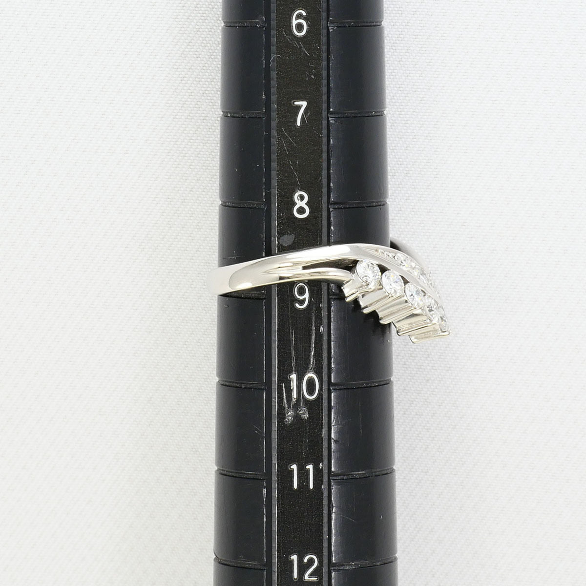 Unbranded Platinum Platinum 900 Band Ring (Pre-Owned)