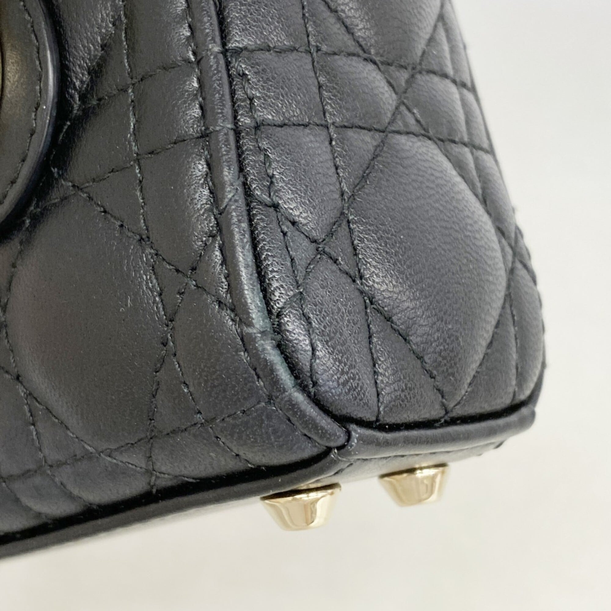 Christian Dior Black Leather Handbag (Pre-Owned)