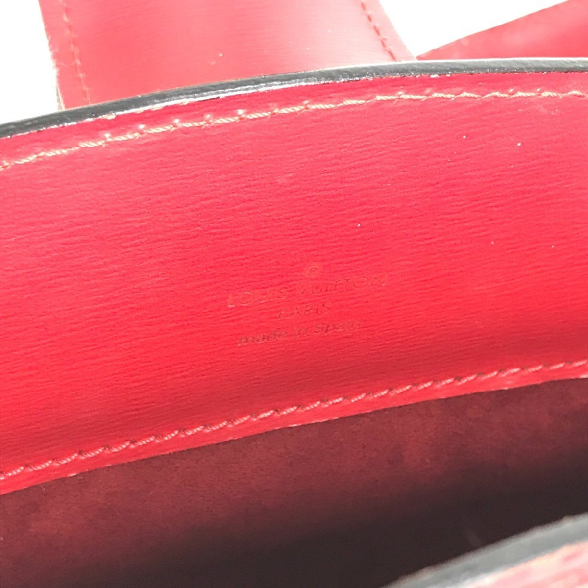 Louis Vuitton Castilian Red Red Color Epi Leather Shoulder Bag (Pre-Owned)