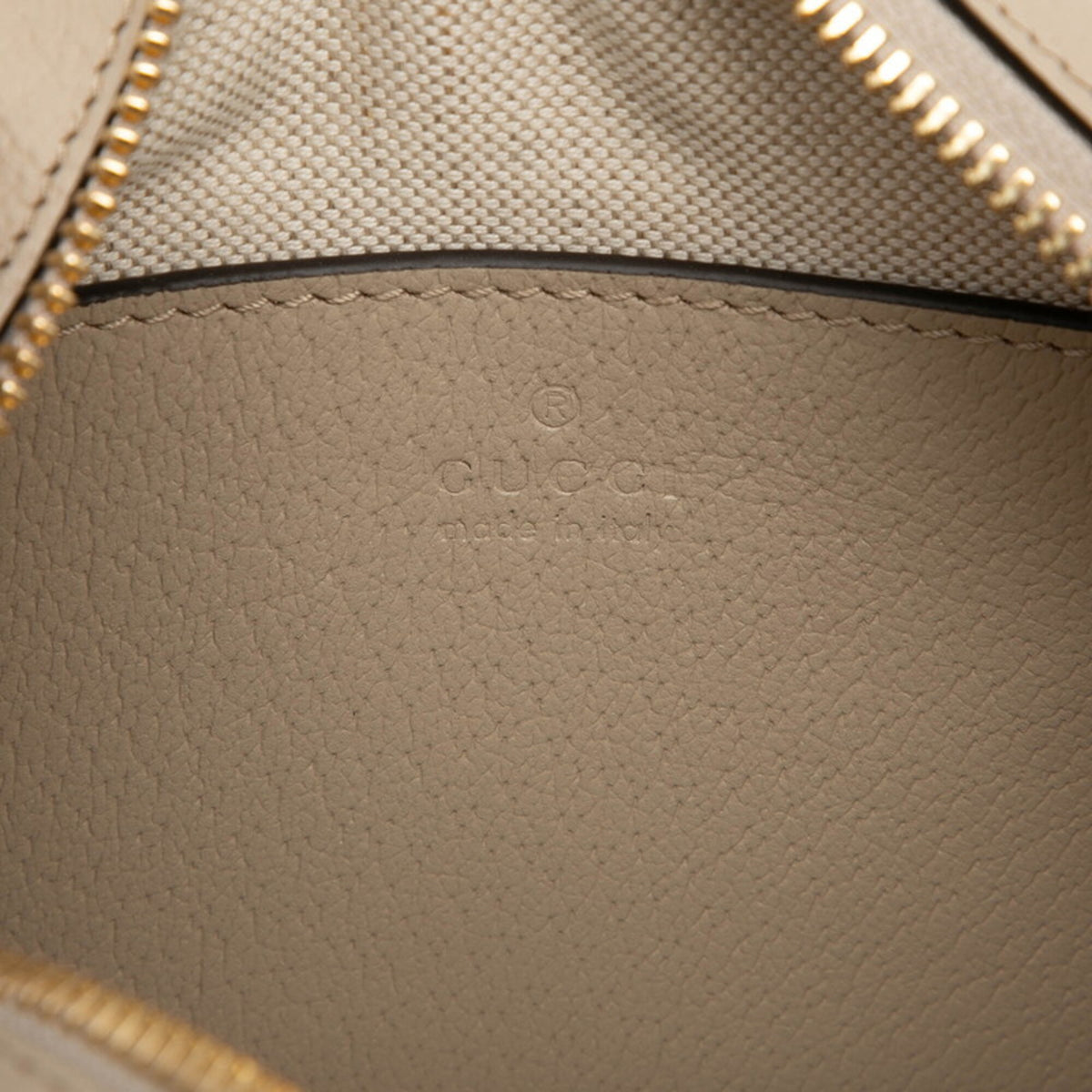 Gucci Sherry Line Beige White Pvc Leather Shoulder Bag (Pre-Owned)