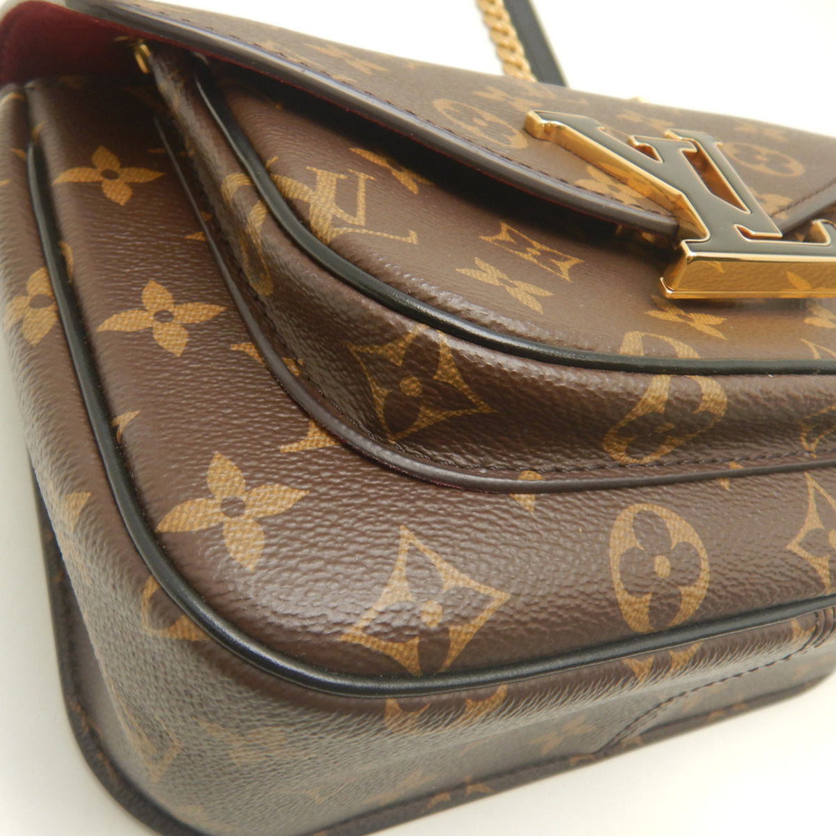 Louis Vuitton Brown Monogram Monogram Shoulder Bag (Pre-Owned)