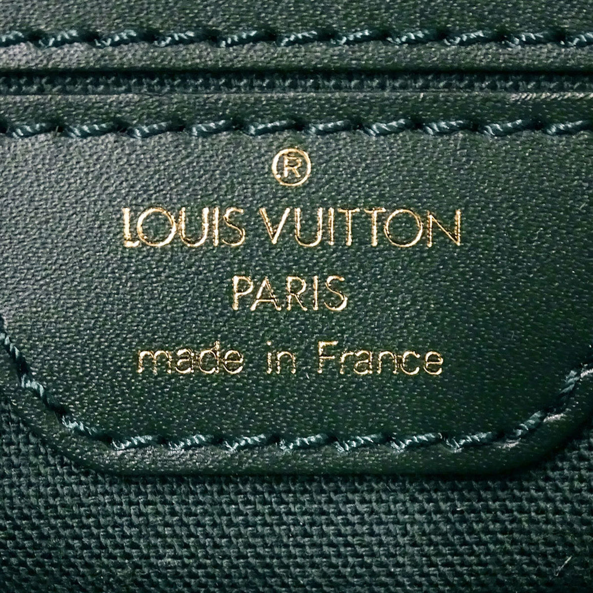 Louis Vuitton Taiga Episea Taiga Leather Shoulder Bag (Pre-Owned)