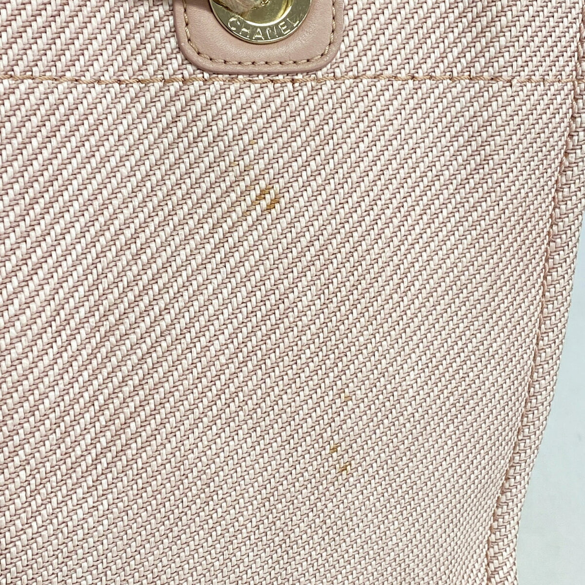 Chanel Pink Canvas Tote Bag (Pre-Owned)