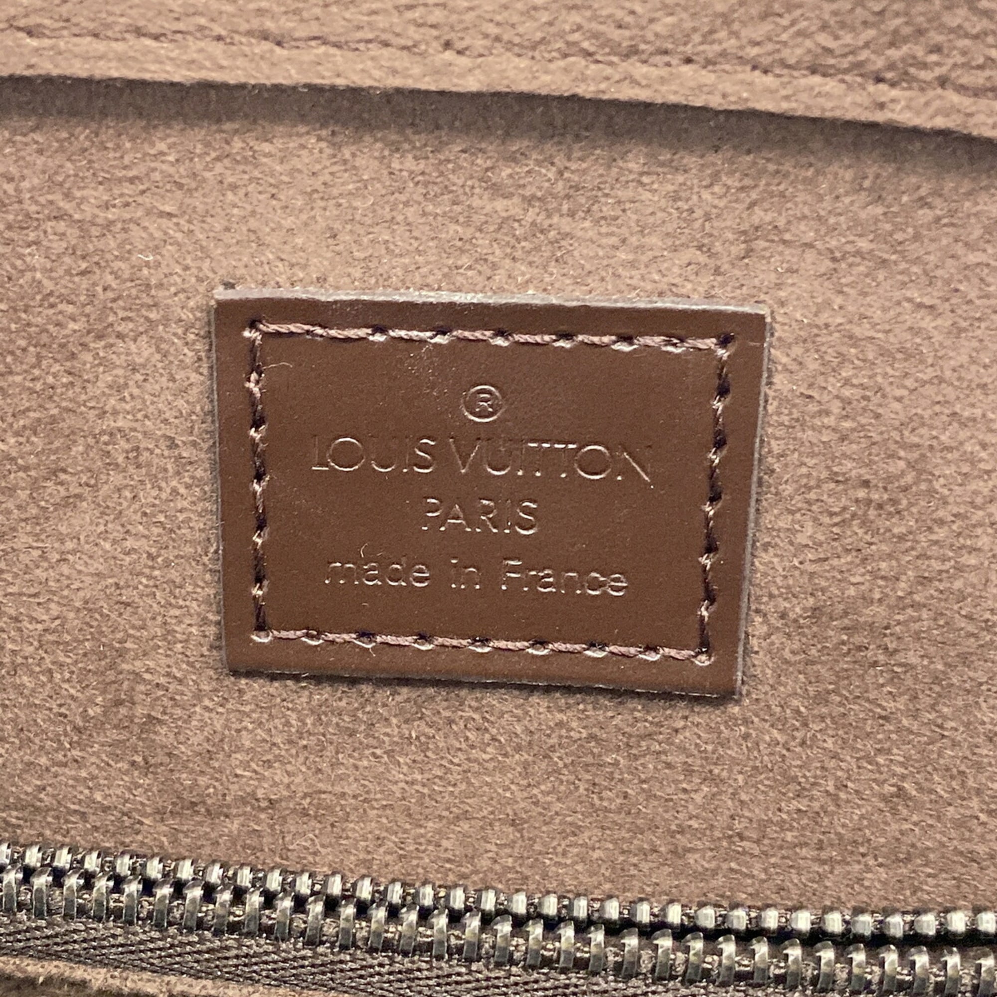 Louis Vuitton Mocha Handbag (Pre-Owned)