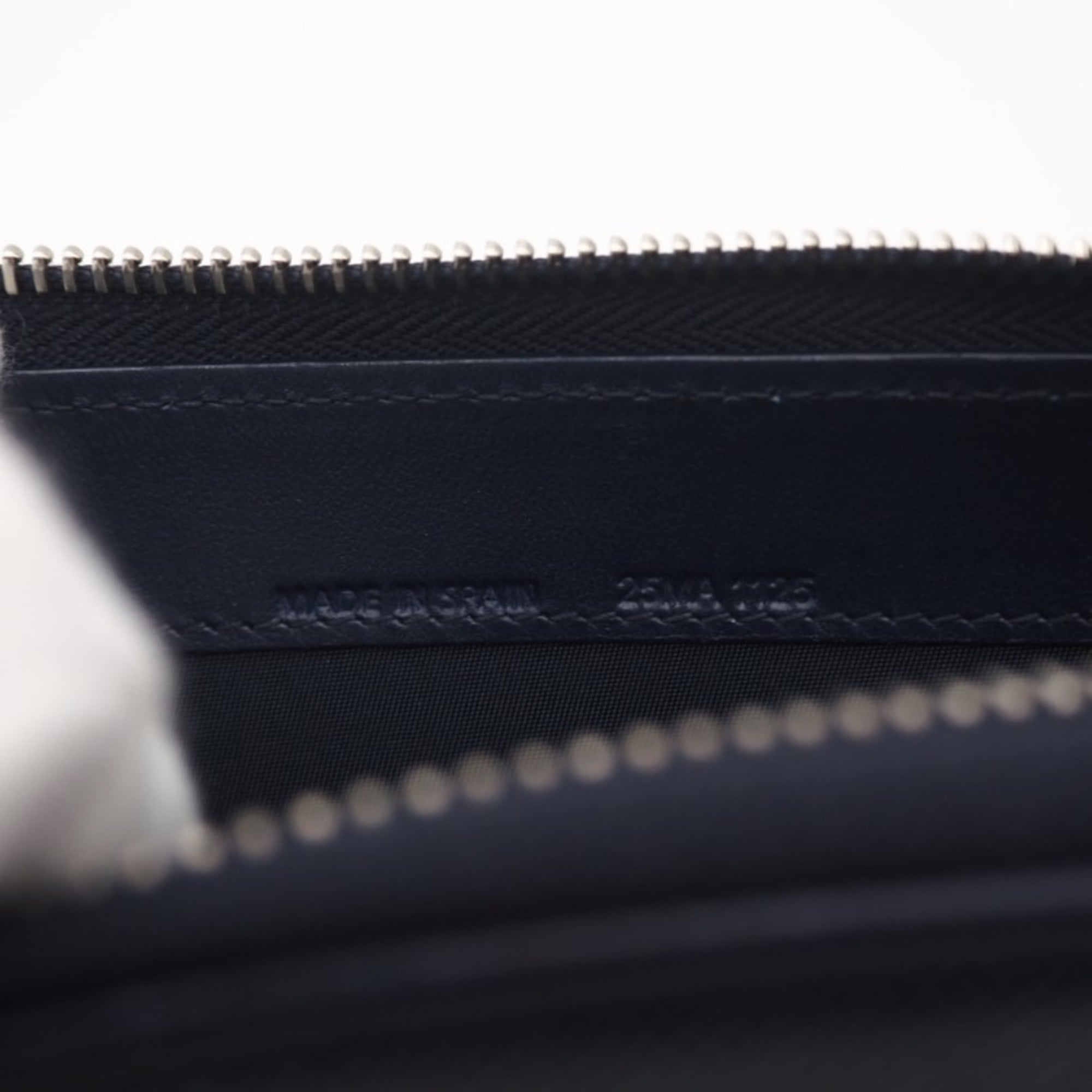 Christian Dior Blue Navy Leather Long Wallet (Bi-Fold) (Pre-Owned)