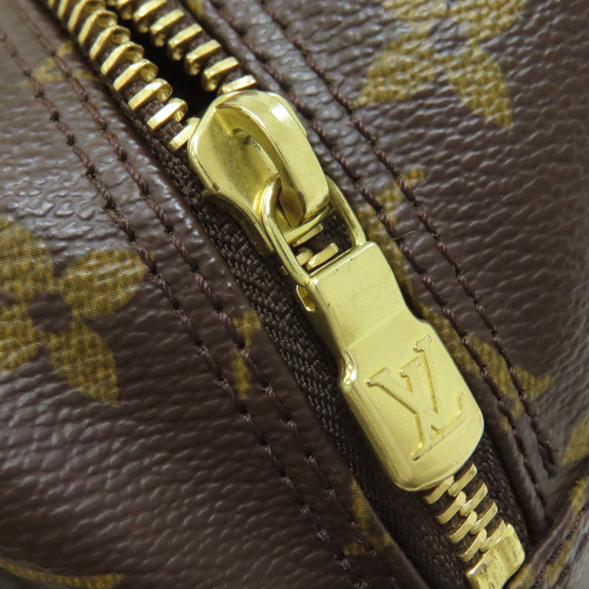 Louis Vuitton Monogram Monogram Monogram Shoulder Bag (Pre-Owned)