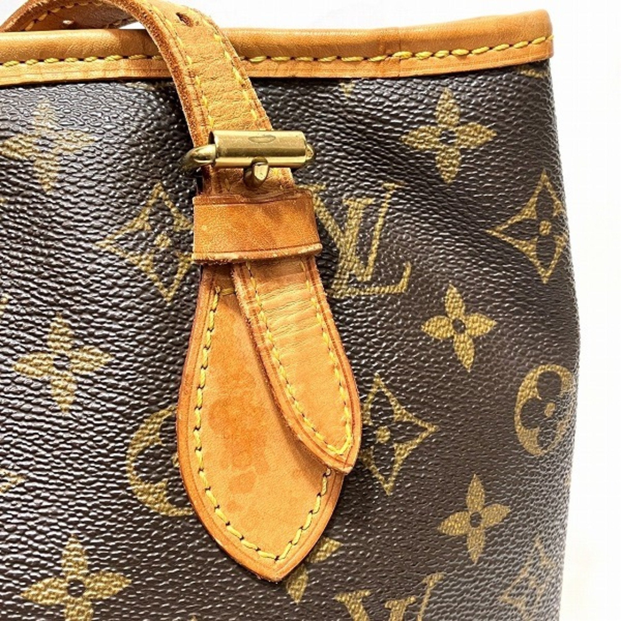 Louis Vuitton Brown Shoulder Bag Tote Bag (Pre-Owned)