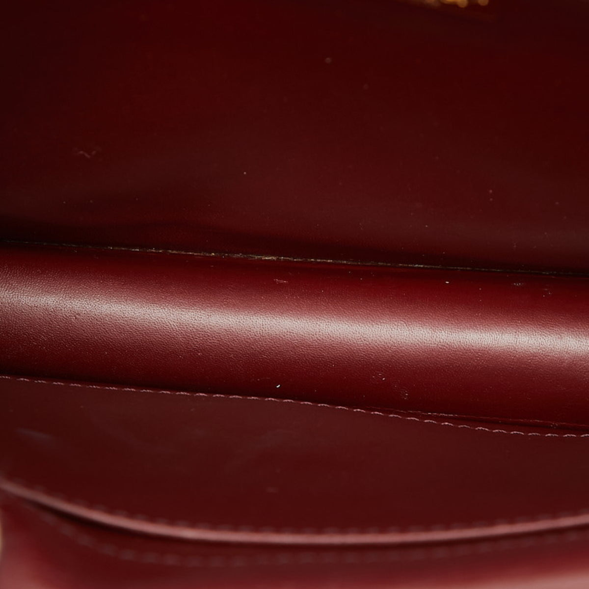 Cartier Wine Red Leather Shoulder Bag (Pre-Owned)