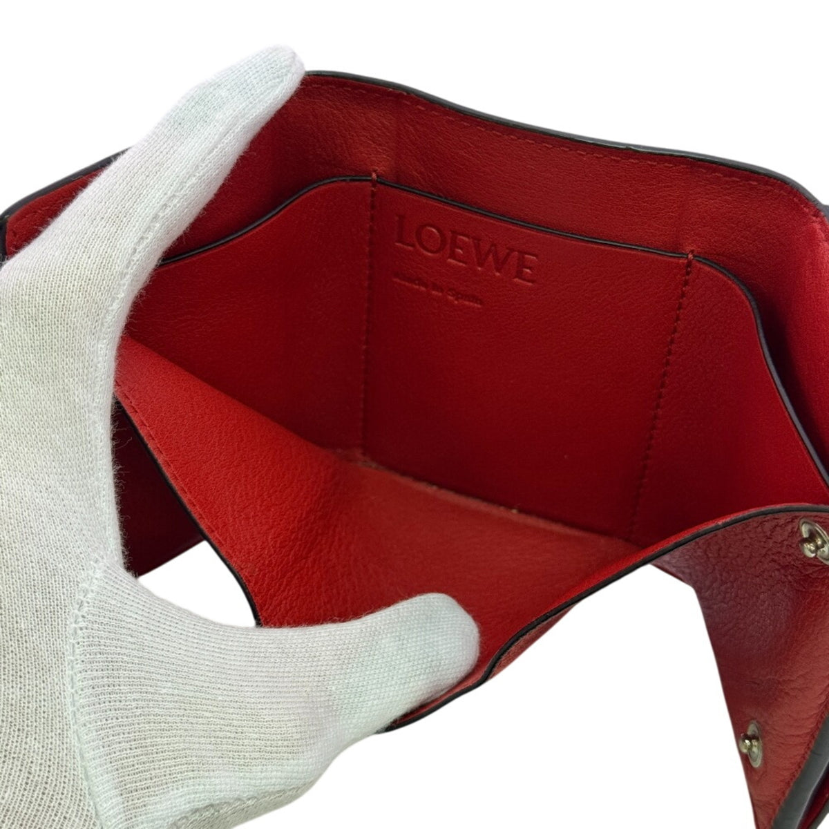 Loewe Brown Pink Leather Wallet (Tri-Fold) (Pre-Owned)