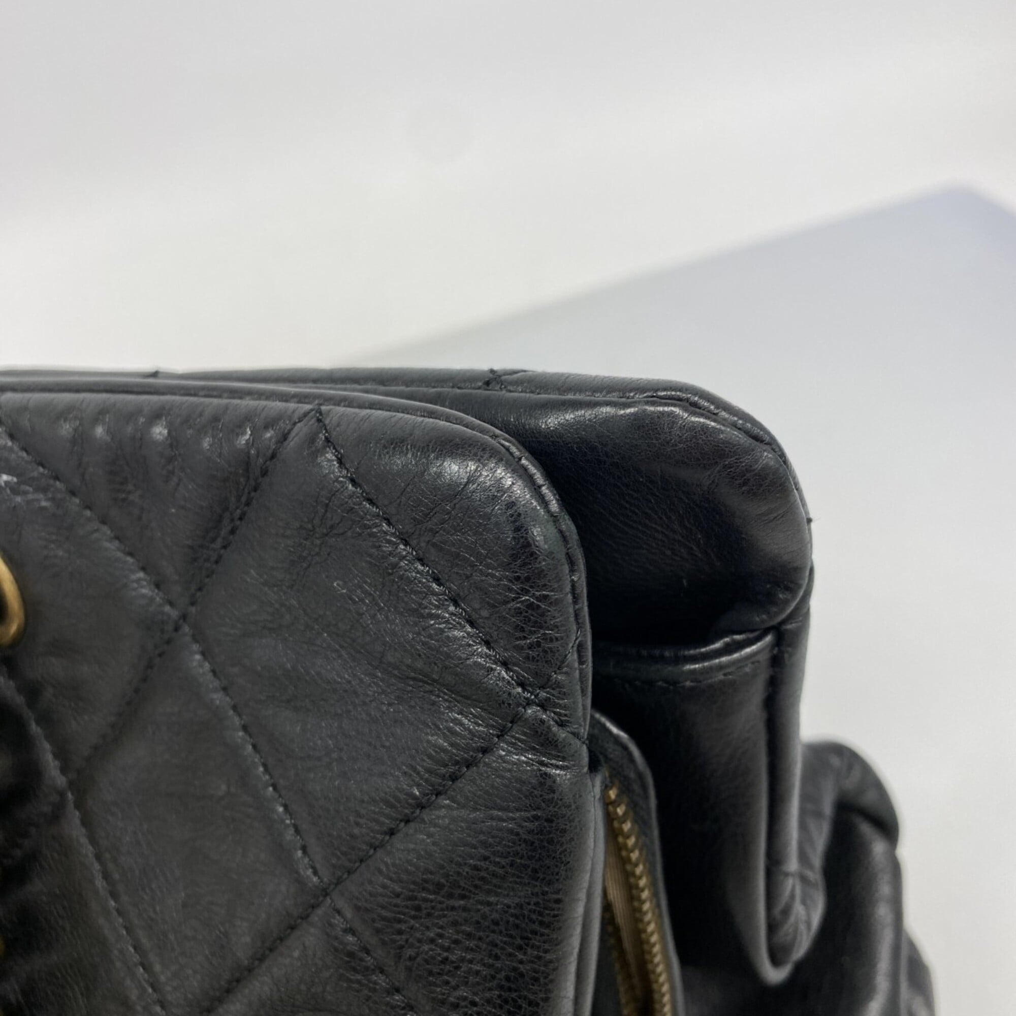 Chanel Black Leather Tote Bag (Pre-Owned)