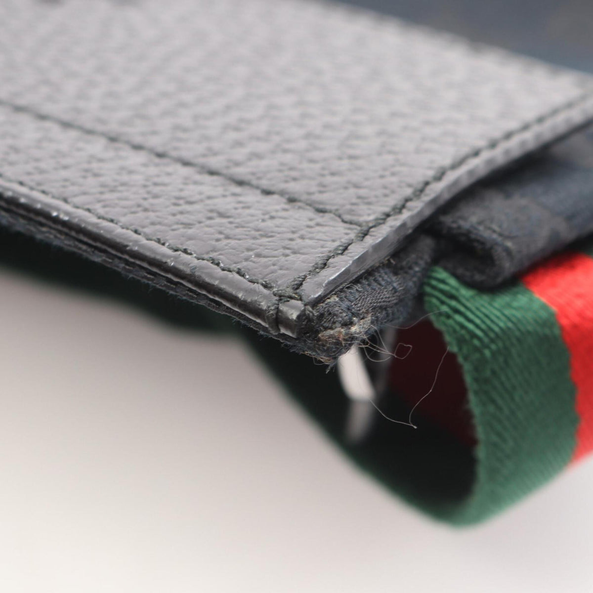 Gucci Black Canvas Leather Fanny Pack Handbag (Pre-Owned)