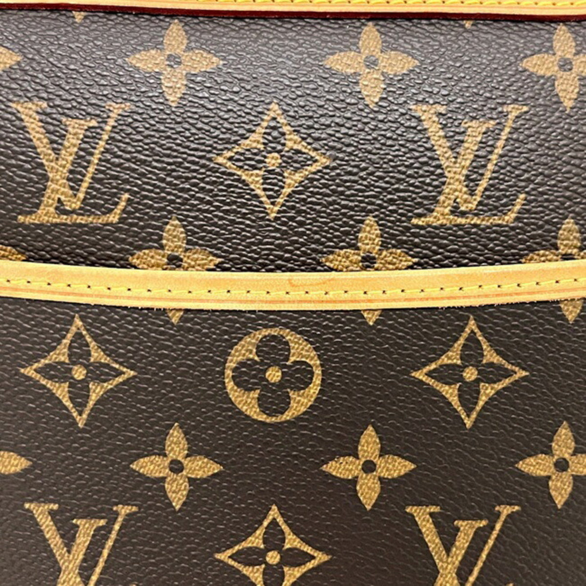 Louis Vuitton Brown Monogram Monogram Handbag (Pre-Owned)