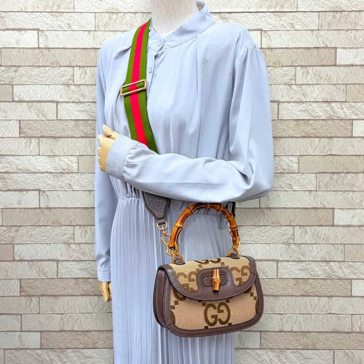 Gucci Brown Leather Gg Canvas Handbag Shoulder Bag (Pre-Owned)
