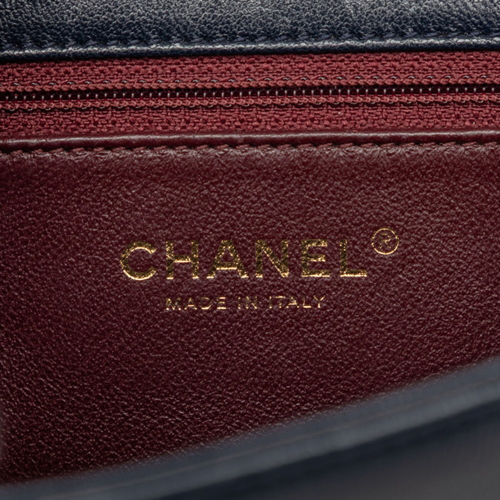 Chanel Gold Navy Leather Shoulder Bag (Pre-Owned)
