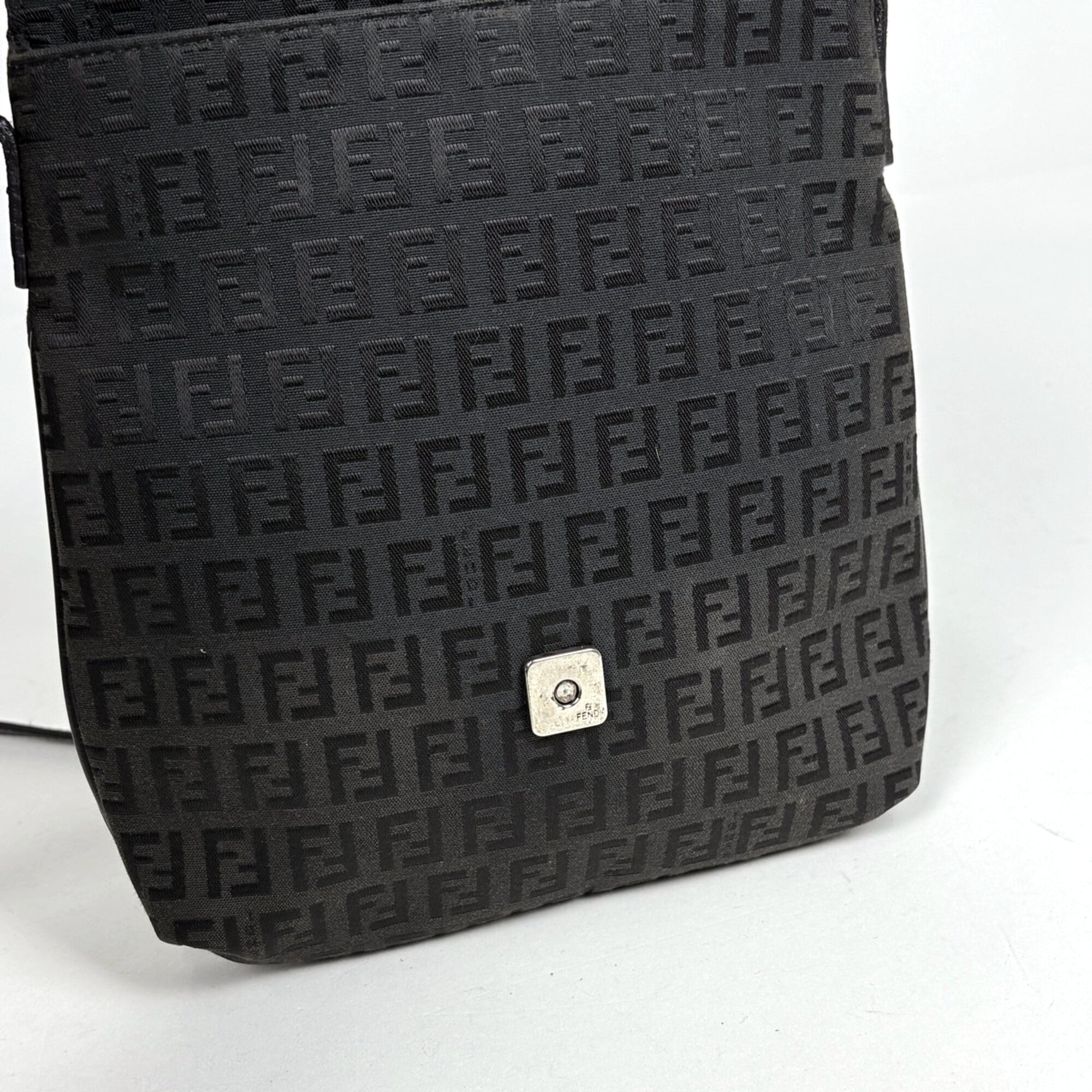 Fendi Black Canvas Leather Shoulder Bag (Pre-Owned)
