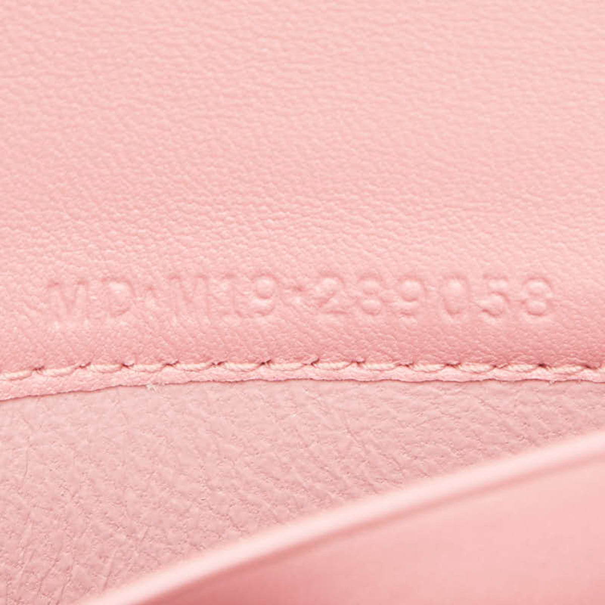 Bvlgari Pink Leather Long Wallet (Bi-Fold) (Pre-Owned)