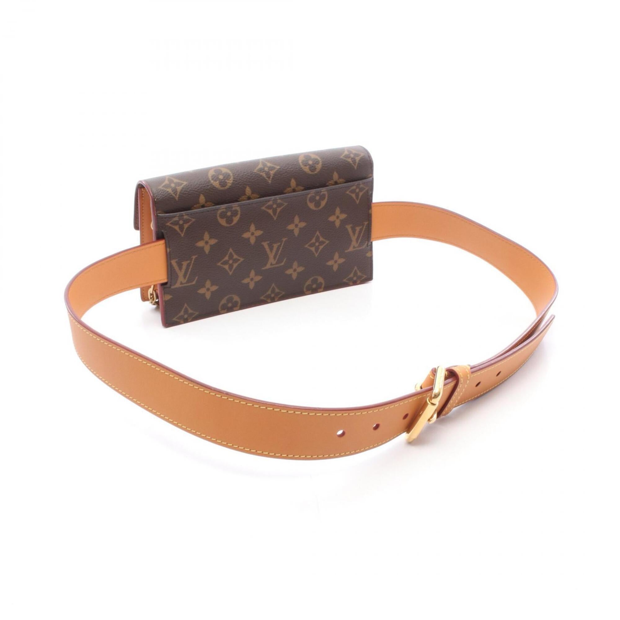 Louis Vuitton Brown Monogram Monogram Fanny Pack Pouch (Pre-Owned)