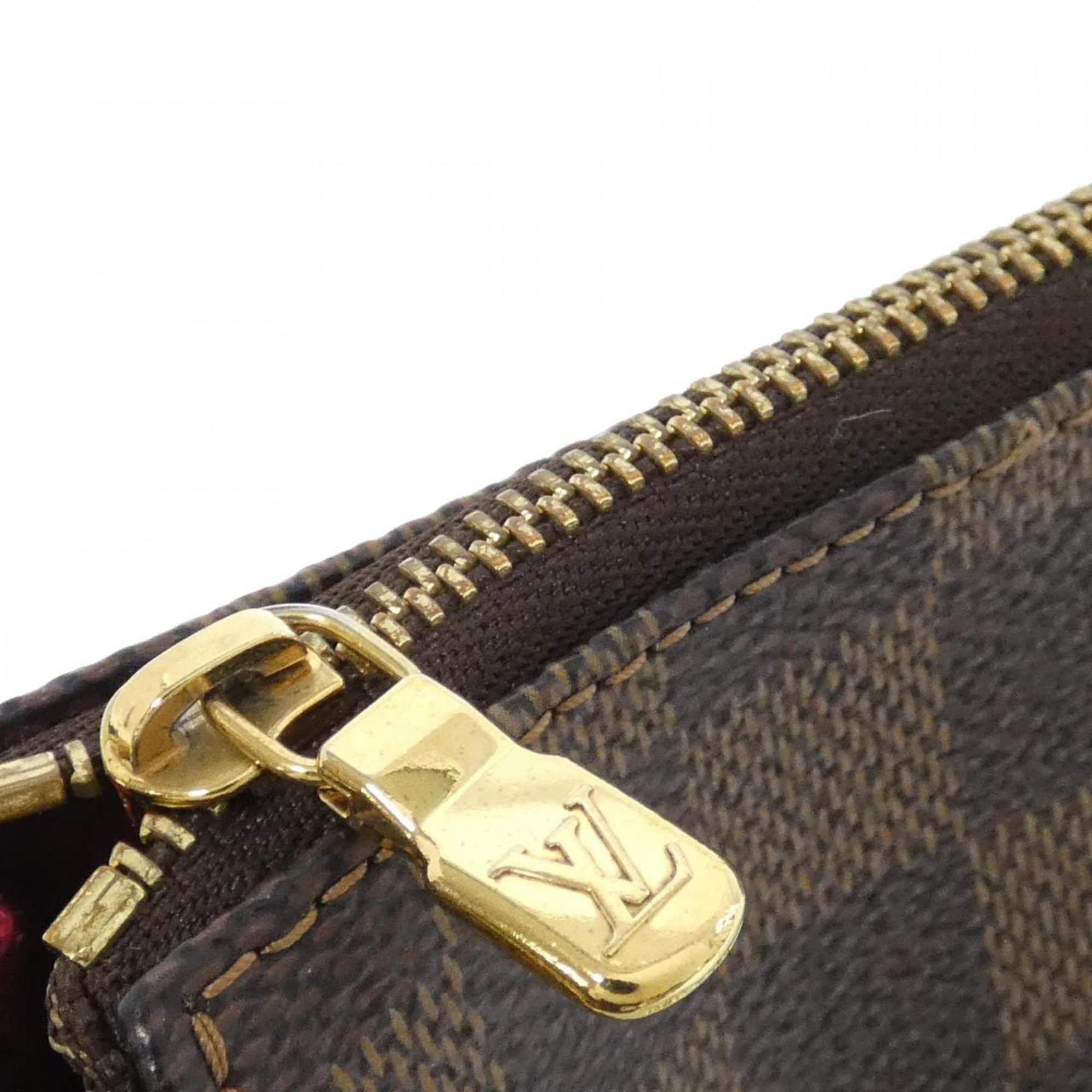 Louis Vuitton Brown Coated Canvas Shoulder Bag (Pre-Owned)