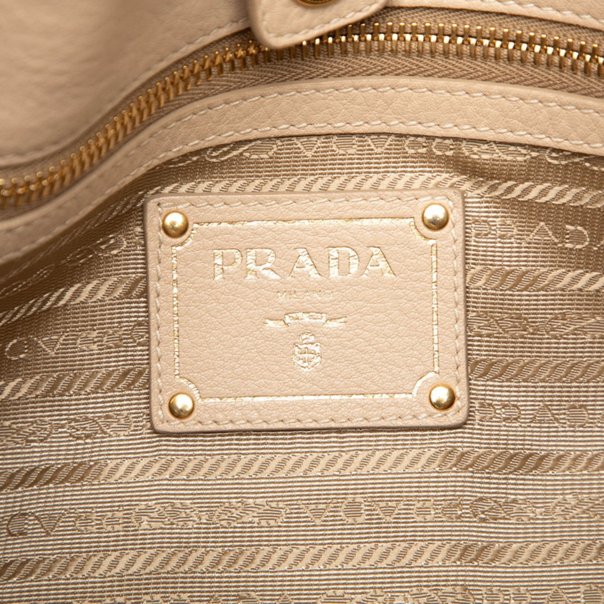 Prada Beige Leather Handbag Tote Bag (Pre-Owned)