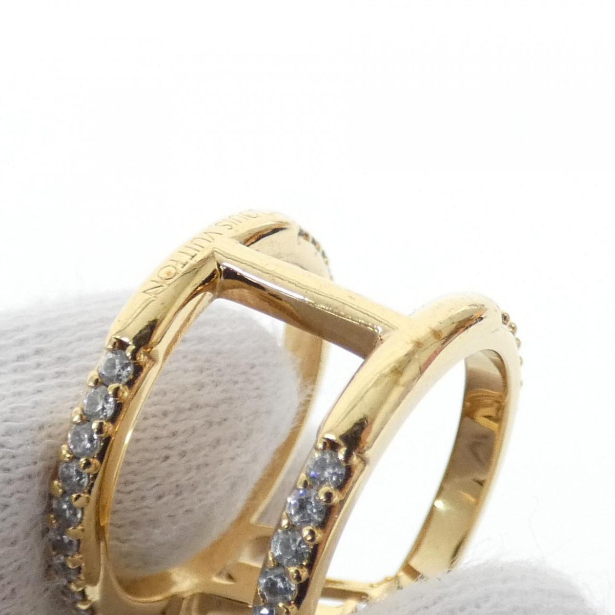 Louis Vuitton Gold Band Ring (Pre-Owned)