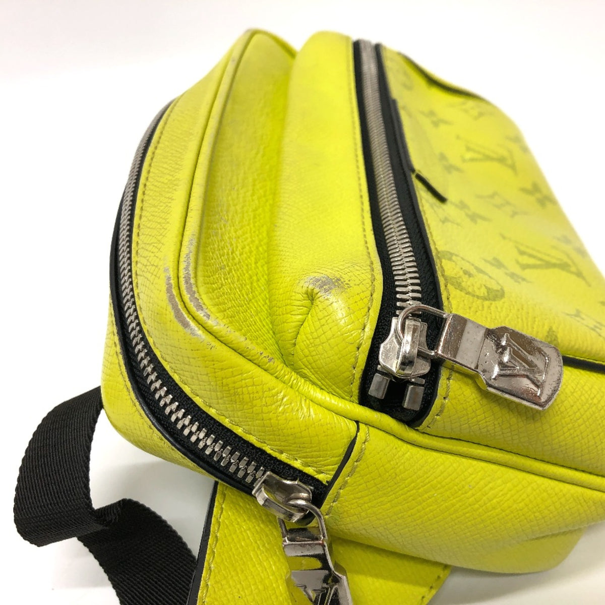 Louis Vuitton Yellow Leather Other (Pre-Owned)