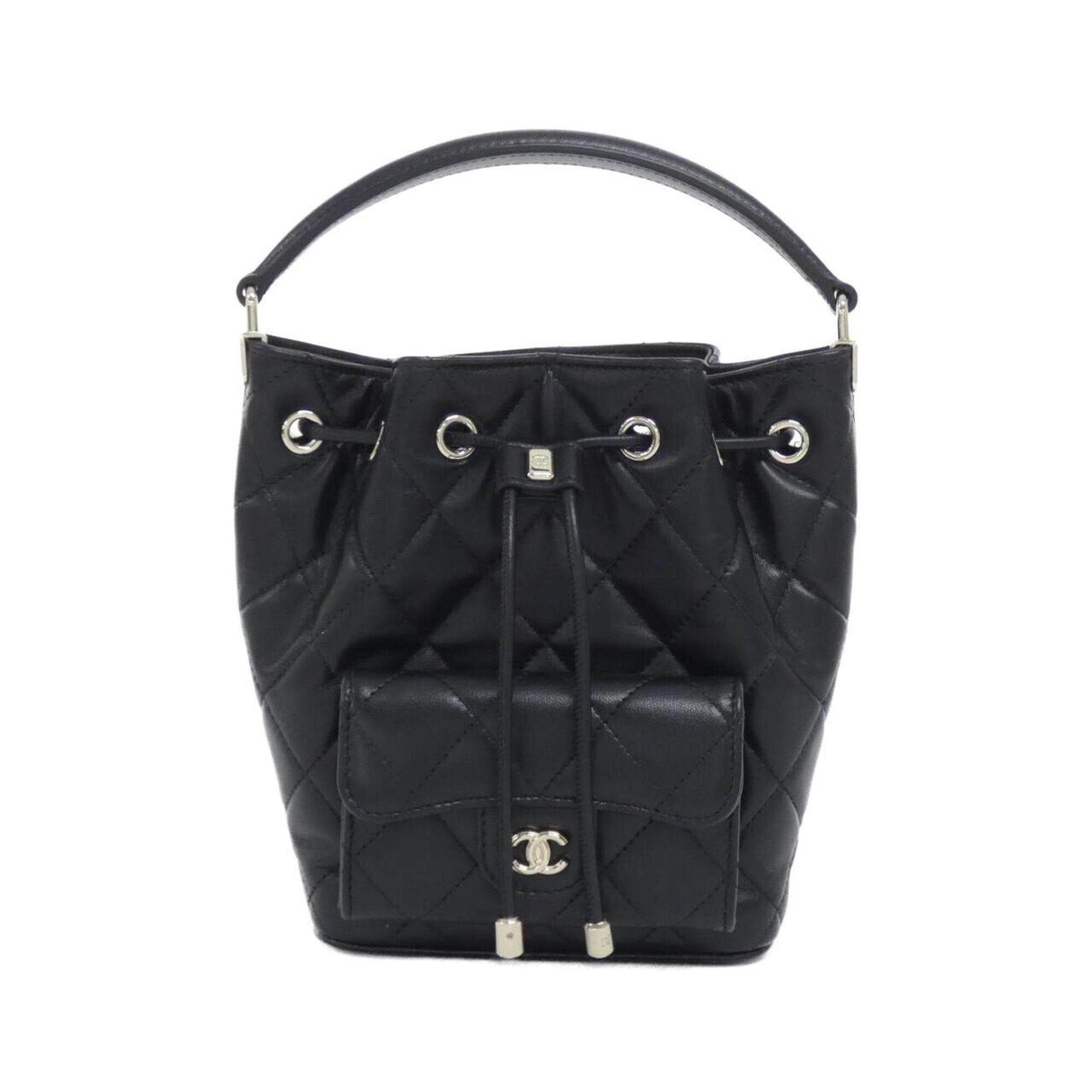 Chanel Black Leather Handbag (Pre-Owned)